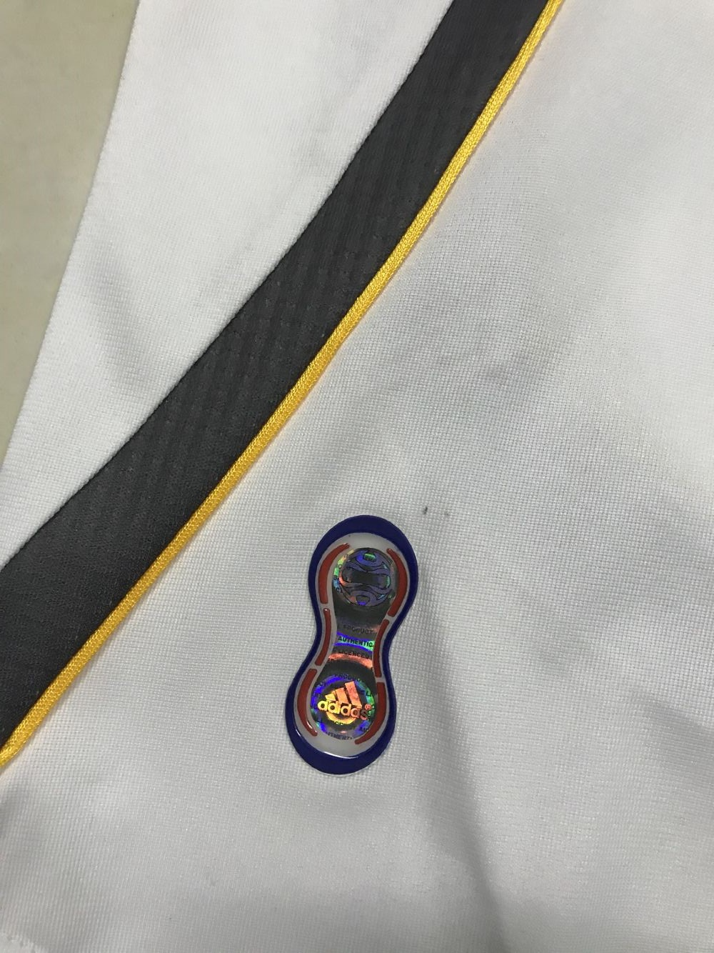 2006 Japan Away Retro Jersey - leoleo123123