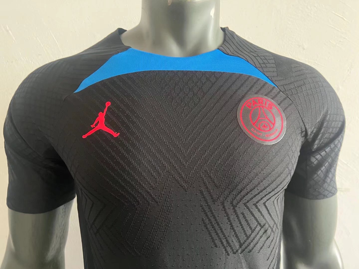22/23 PSG Black Training Jersey Player Version - leoleo123123