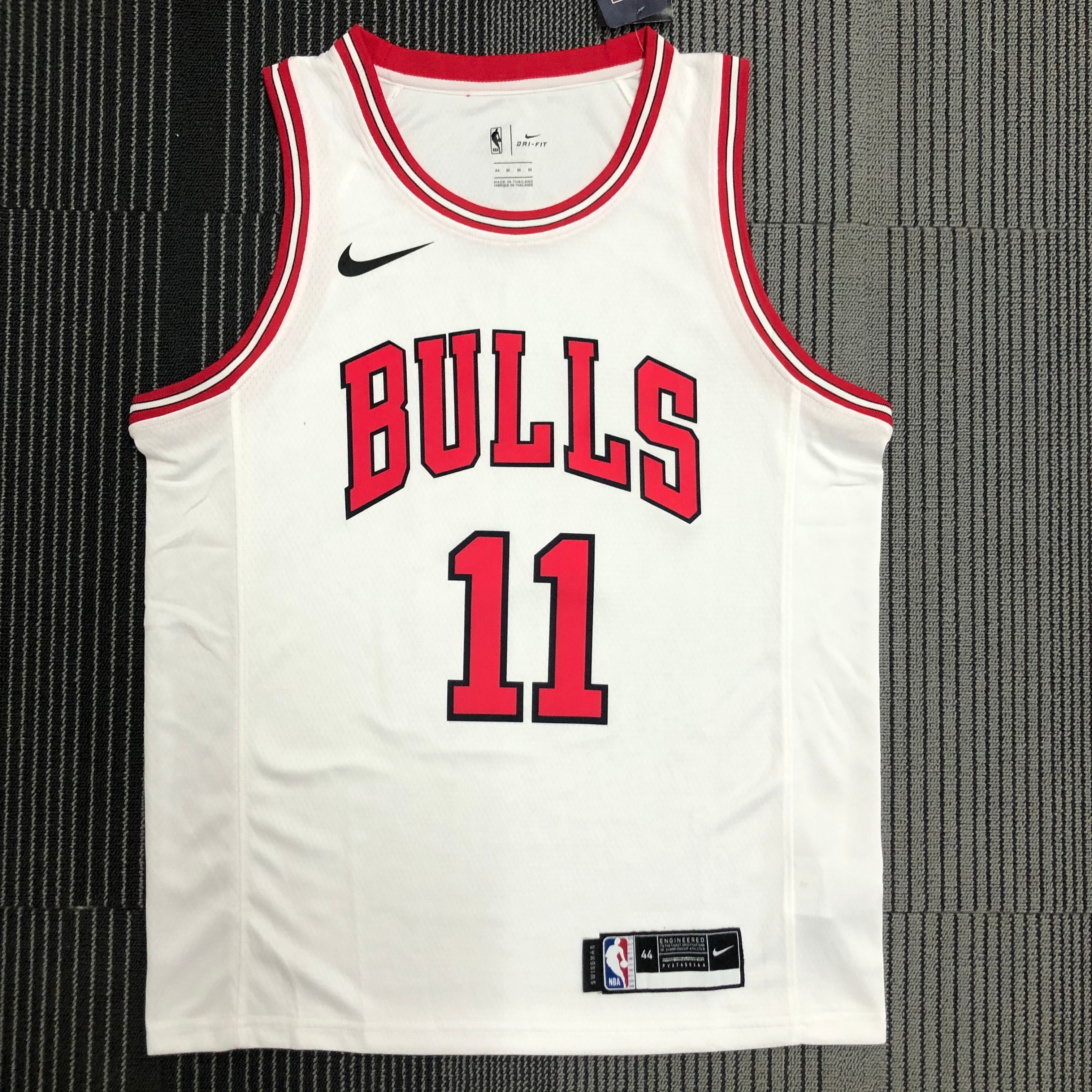 NBA Men Chicago Bulls White #11 DEROZAN Jersey High Quality Name and Number Print - leoleo123123