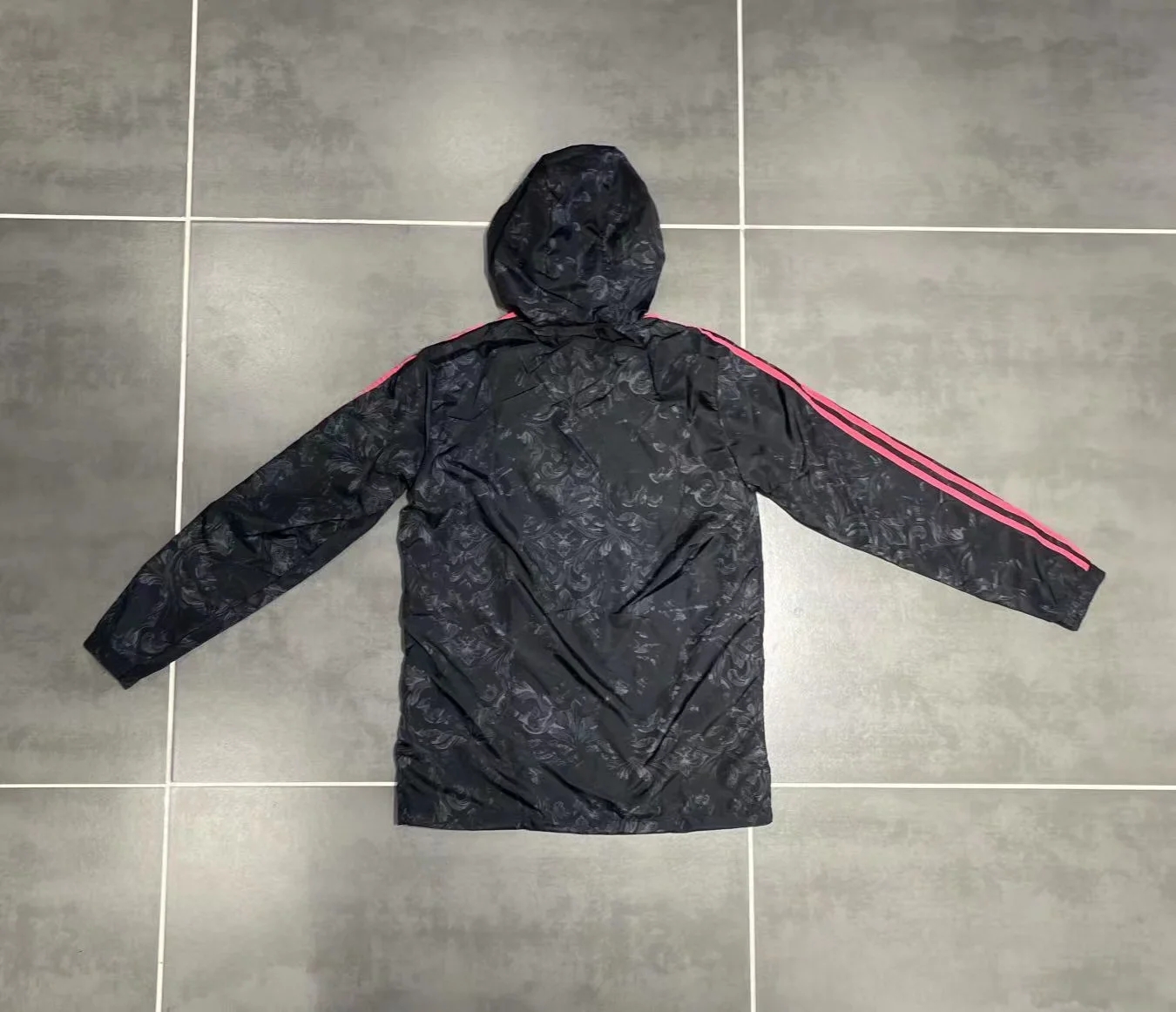 21-22 Real Madrid Black Windbreaker Jacket Thai Quality - leoleo123123