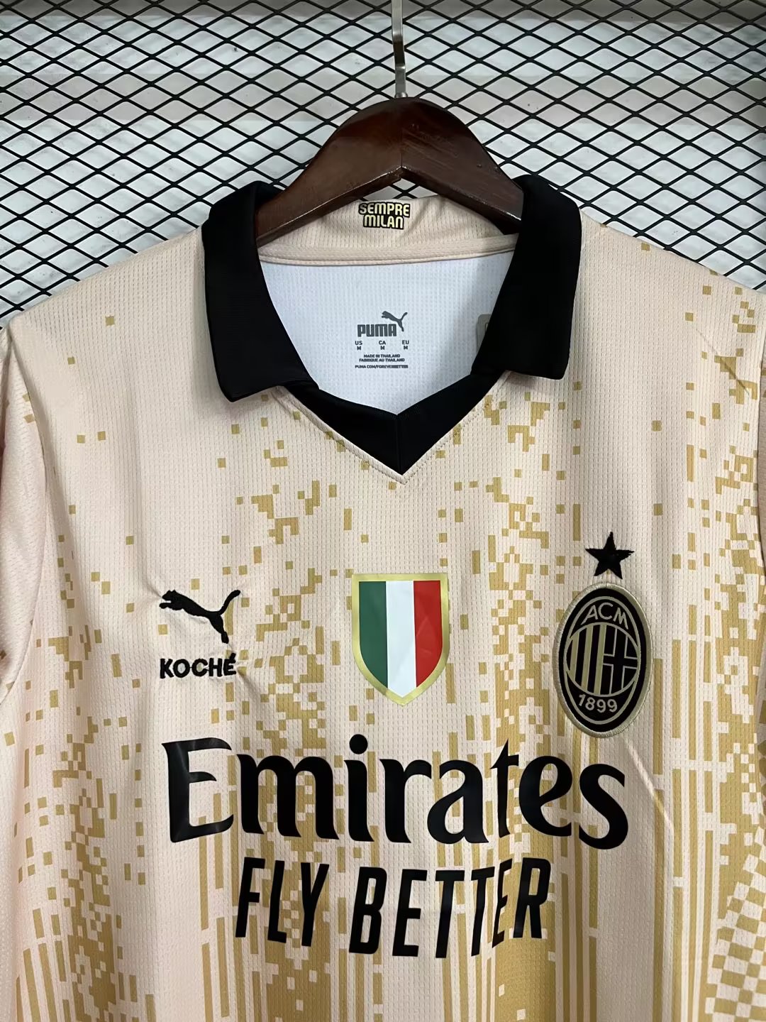 22/23 AC Milan Special gold Jersey Fans Version - leoleo123123