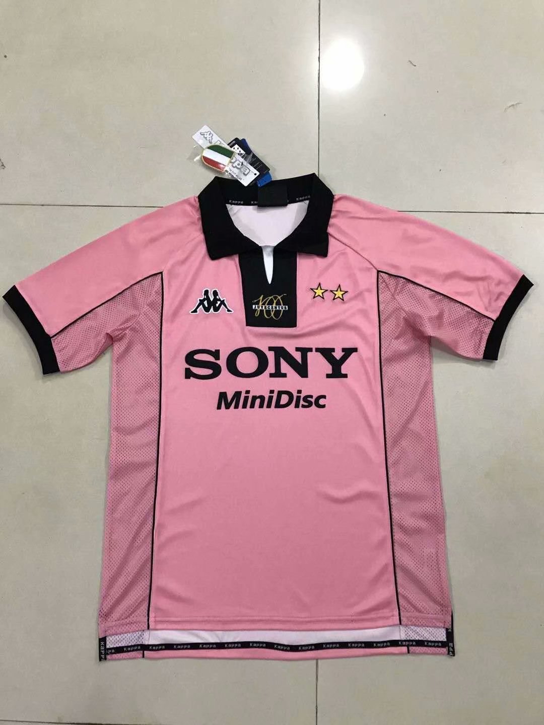 97-98 Juventus Pink Retro Jersey - leoleo123123