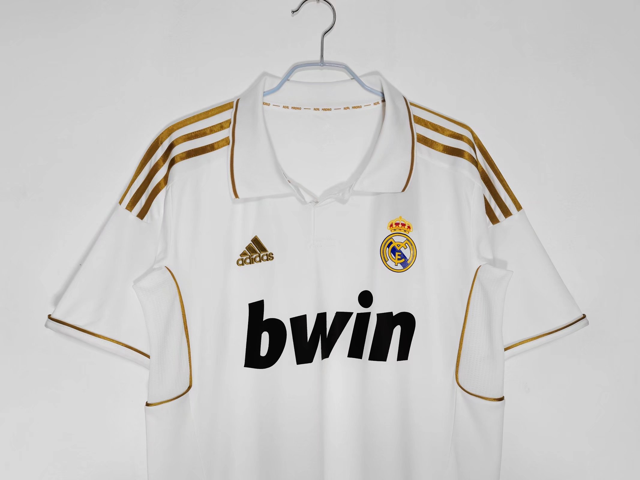 11/12 Real Madrid Home Retro Jersey - leoleo123123