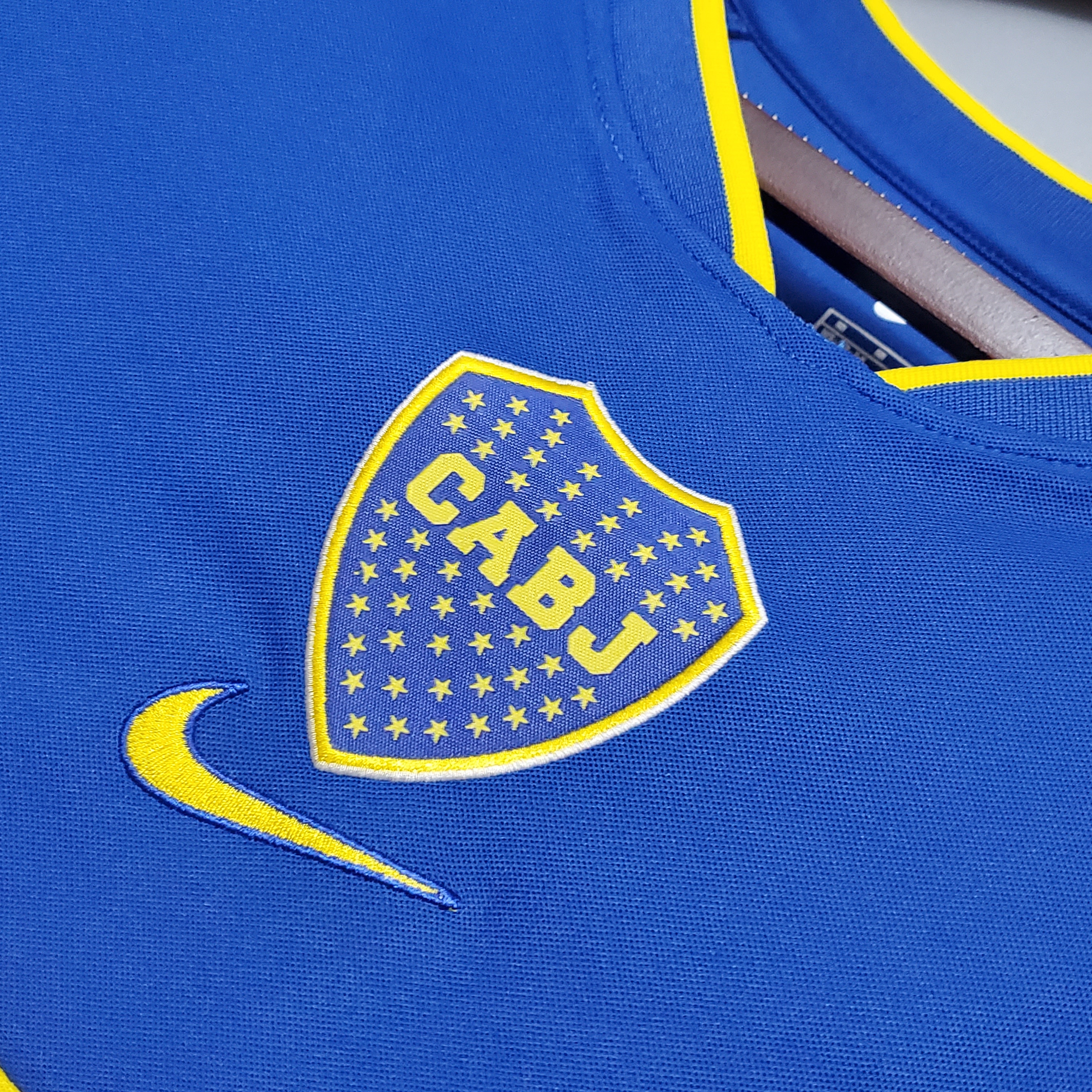 2002 Boca Home Retro Soccer Jersey Thai Quality - leoleo123123