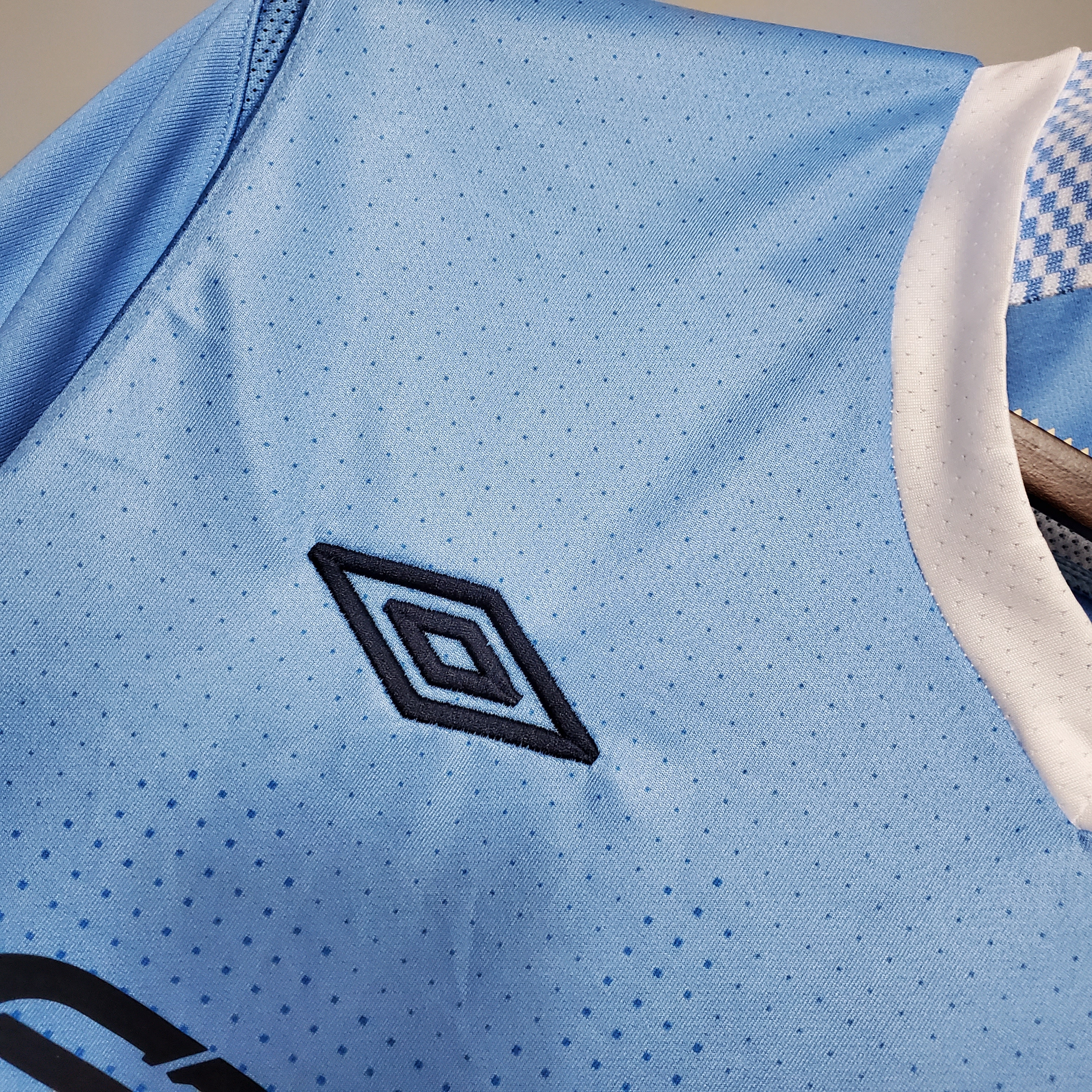 11/12 Man City Home Retro Jersey - leoleo123123