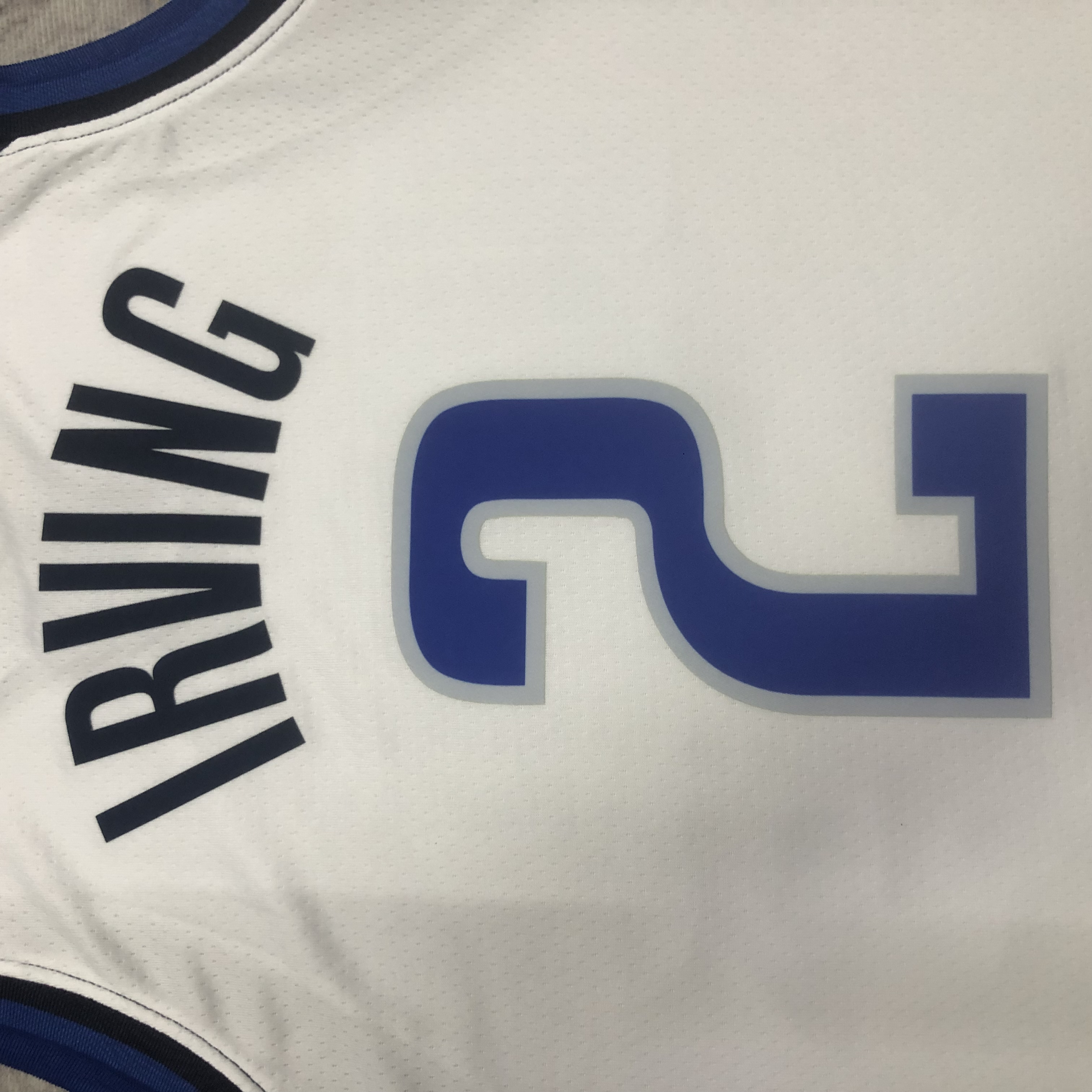 NBA Men 2023 Dallas Mavericks White #2 IRVING Jersey High Quality Name and Number Print - leoleo123123