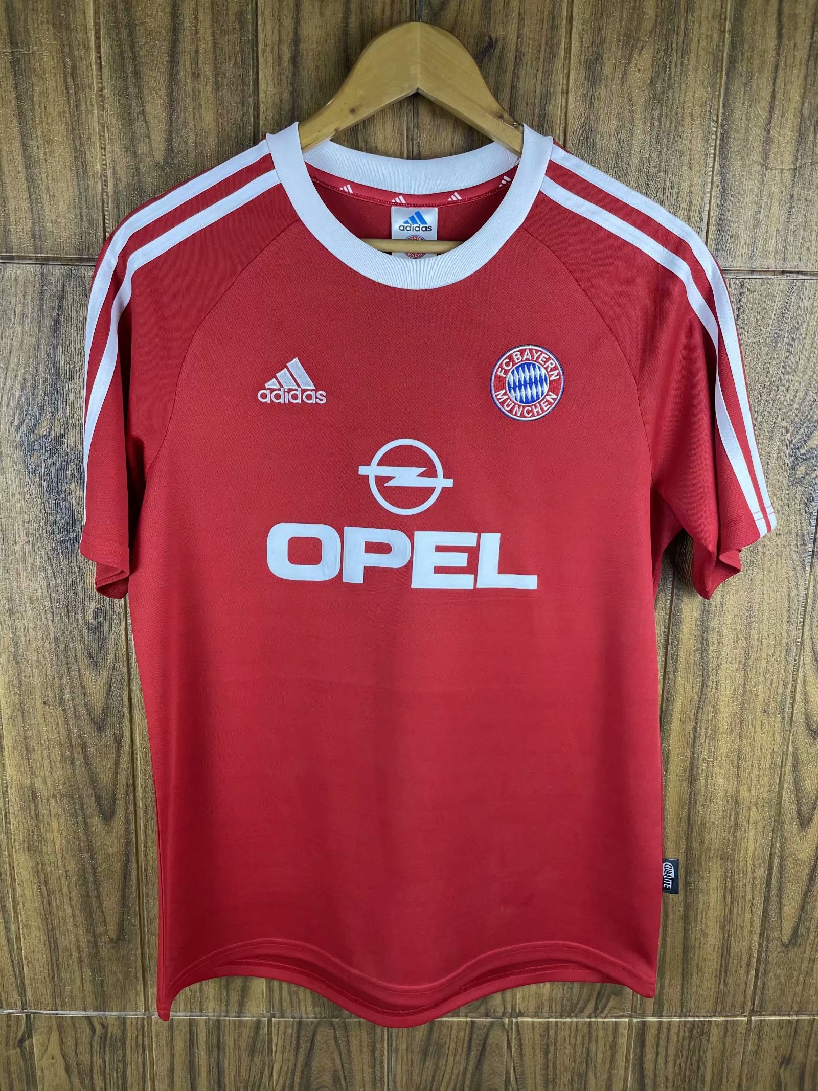 00/02 Bayern Munich Home Retro Jersey - leoleo123123