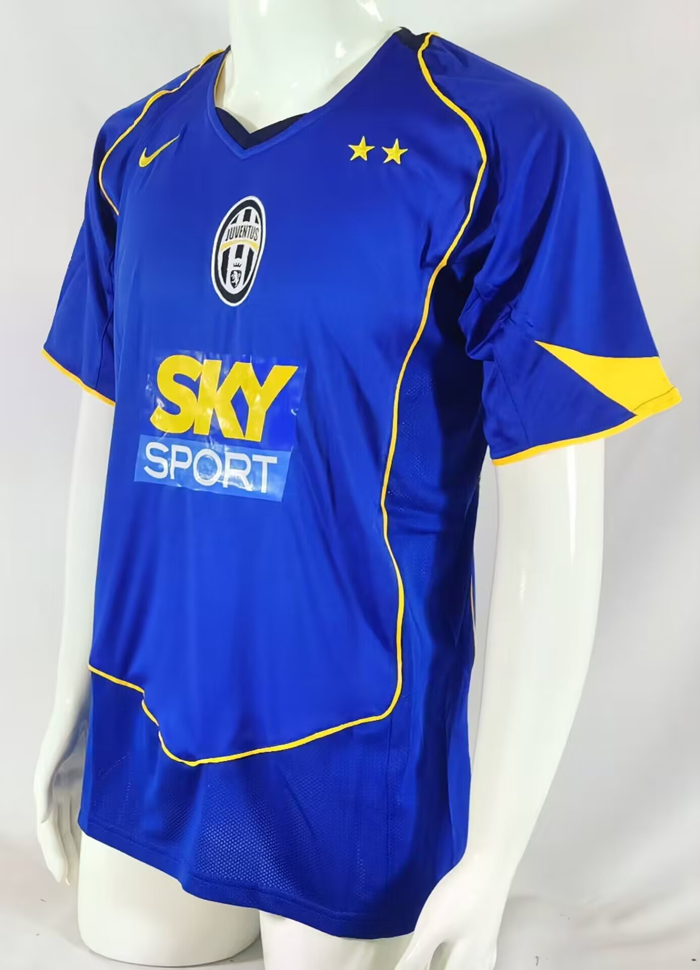 04/05 Juventus Away Retro Jersey - leoleo123123
