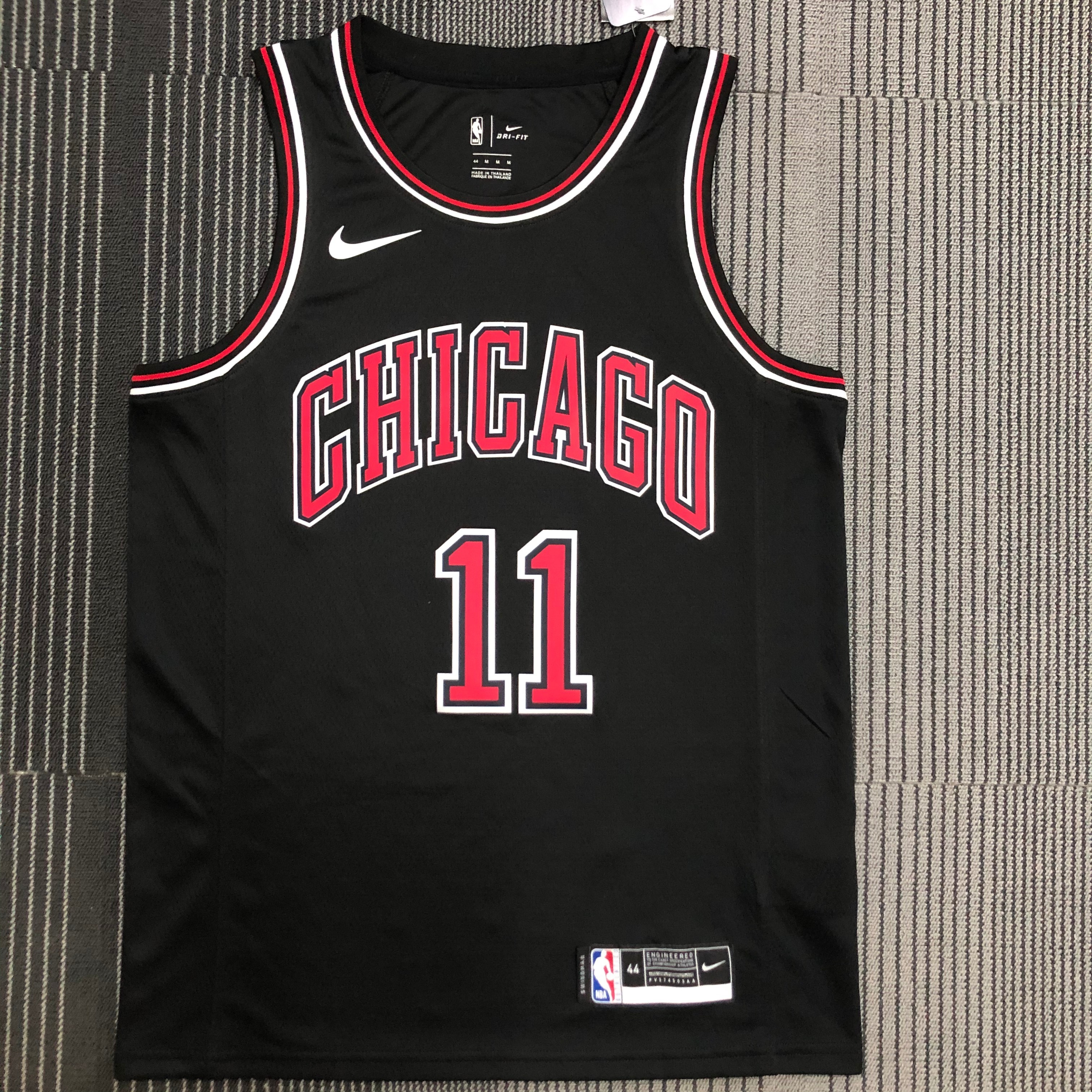 NBA Men Chicago Bulls Black #11 DEROZAN Jersey High Quality Name and Number Print - leoleo123123