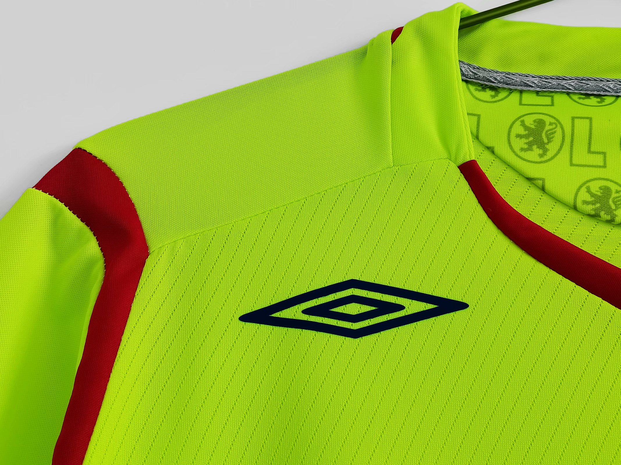 08/09 Lyon Green Retro Jersey - leoleo123123