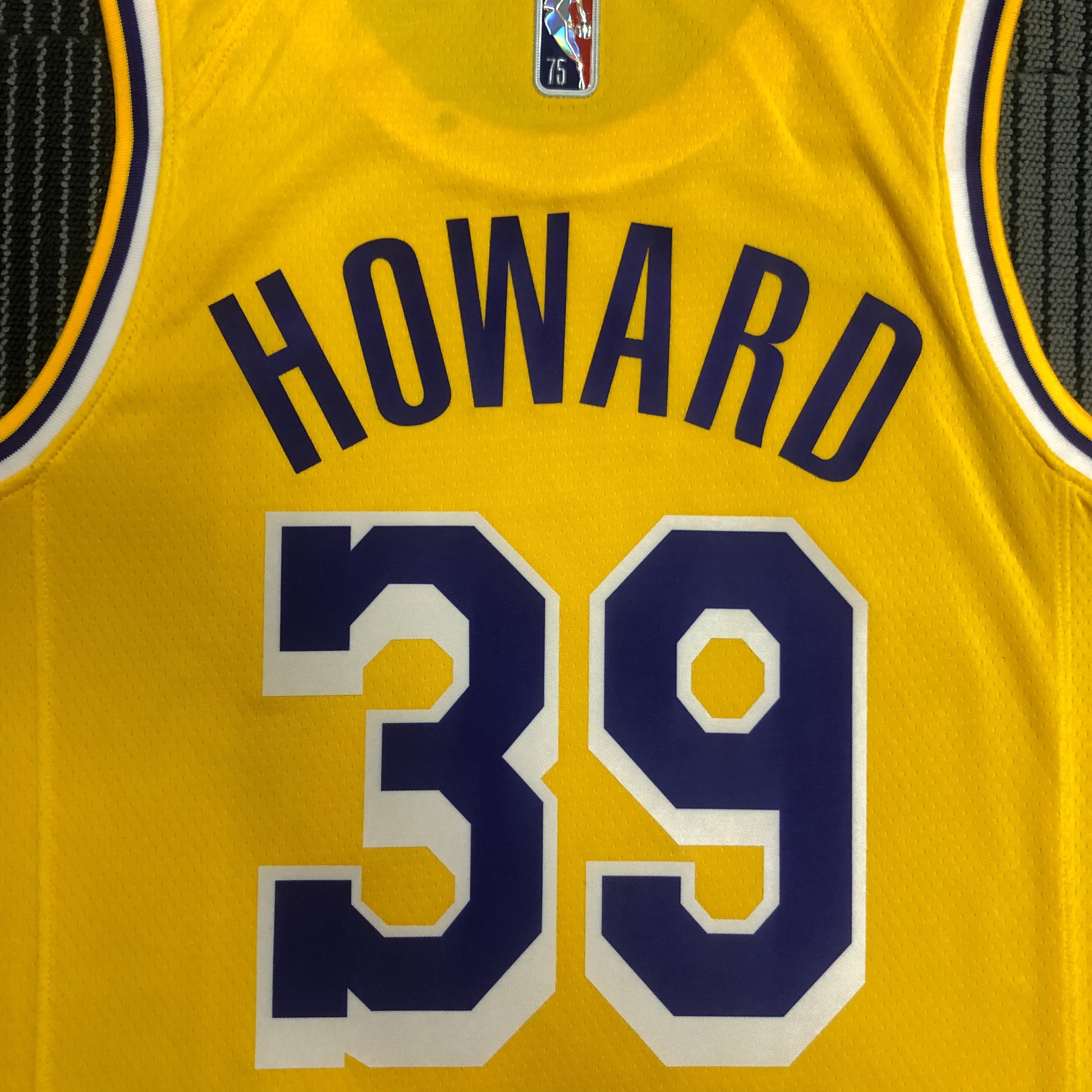 NBA 75th Anniversary Los Angeles Lakers Yellow Round Neck #39 HOWARD Jersey High Quality Name and Number Print - leoleo123123