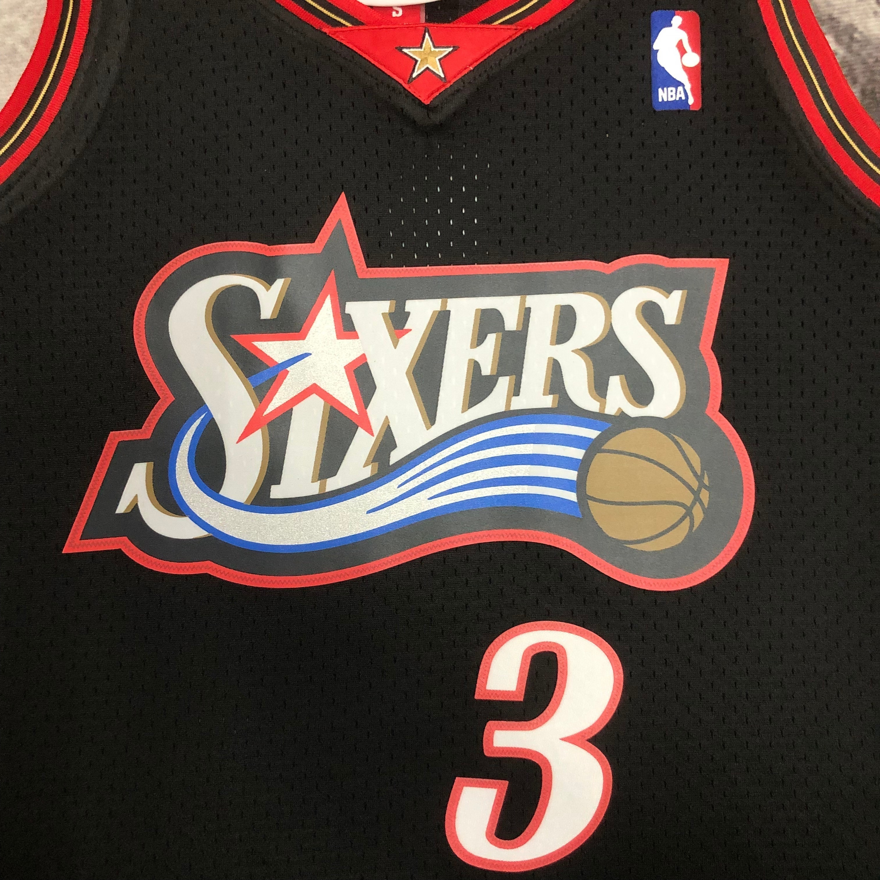 NBA Men 97-98 Philadelphia 76ers Black #3 IVERSON Classics Swingman Jersey - leoleo123123
