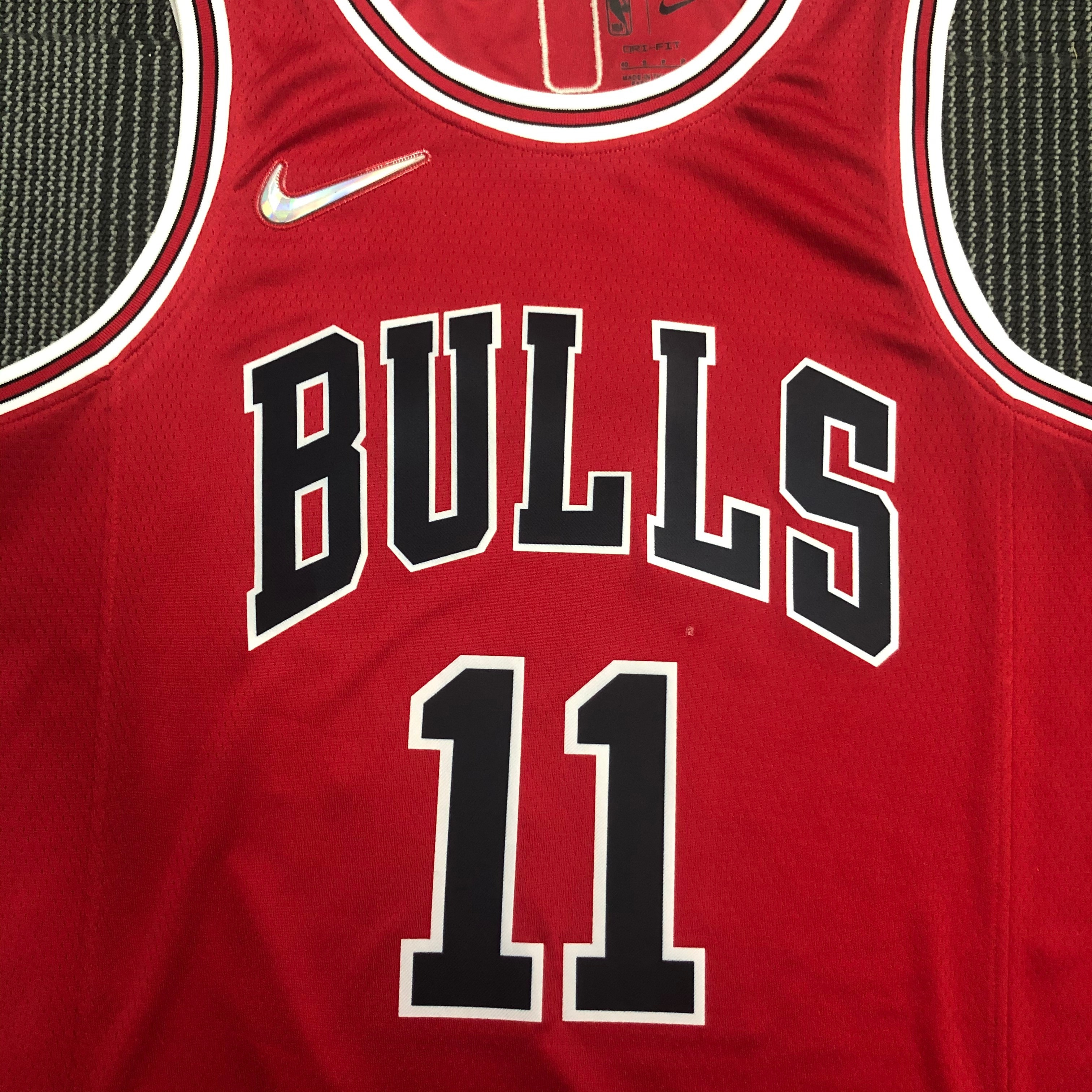 NBA Men 75th Anniversary Chicago Bulls Red #11 DEROZAN Jersey High Quality Name and Number Print - leoleo123123