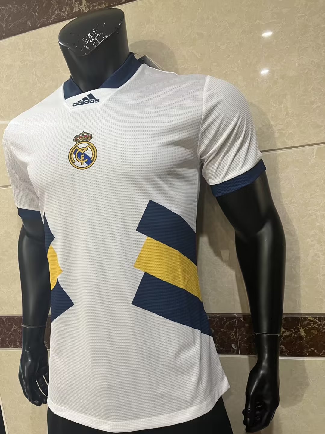 23/24 Real Madrid Special Jersey Player Version 1:1 Quality - leoleo123123