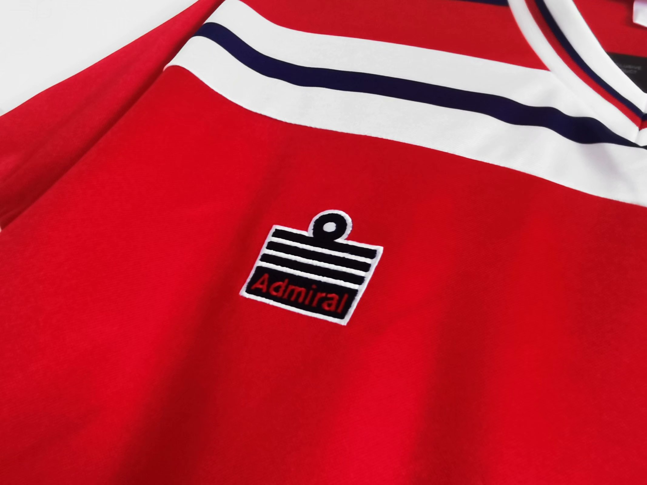 1982 England Away Retro Jersey - leoleo123123