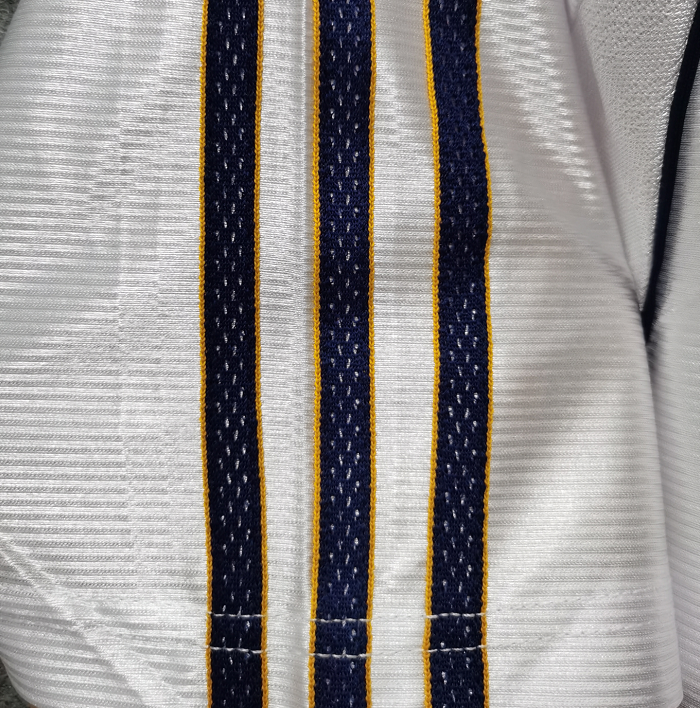 98-00 Real Madrid Home Retro Jersey - leoleo123123