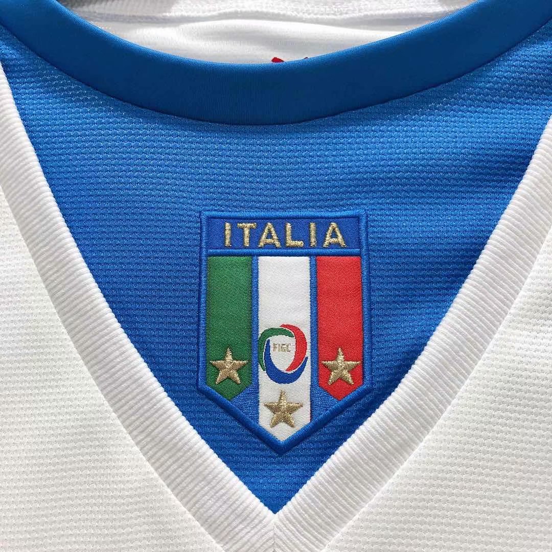 2006 Italy Away Retro Jersye - leoleo123123