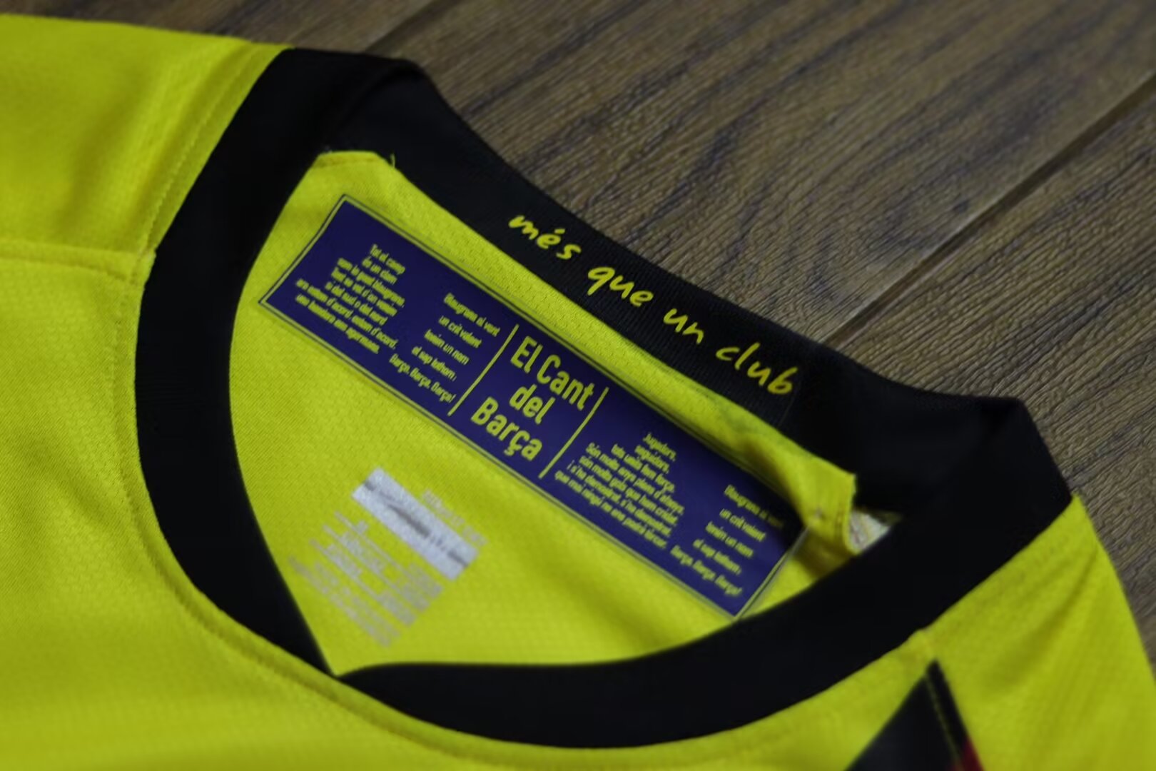 08/09 Barcelona Away Retro Jersey Long Sleeve - leoleo123123