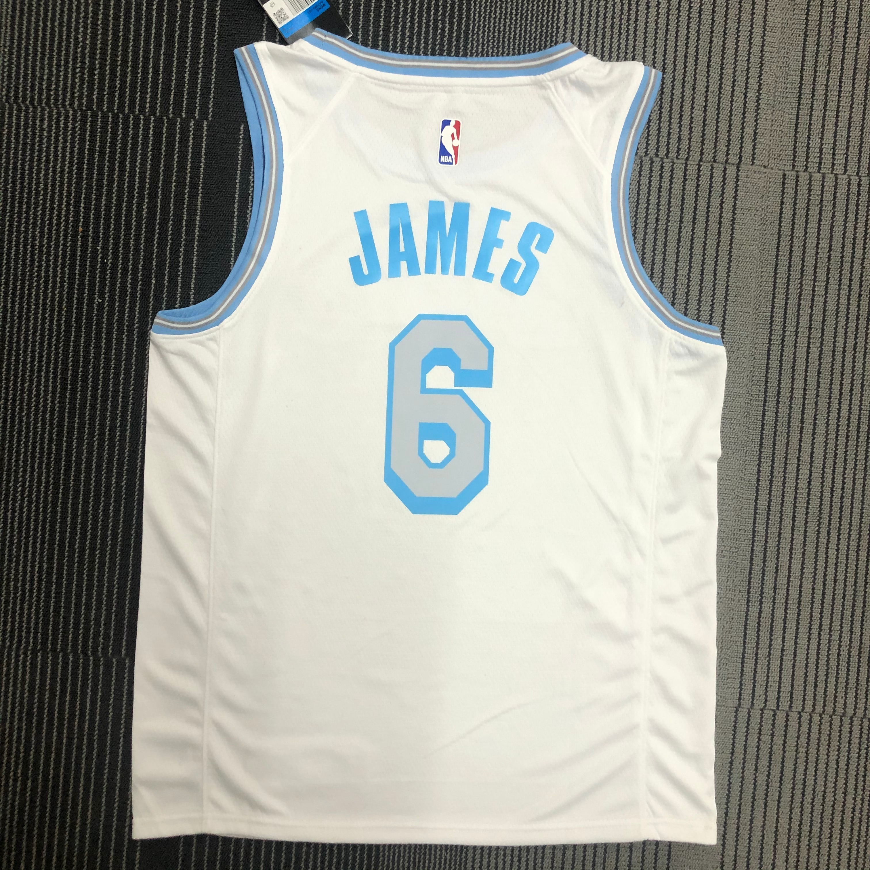 NBA Season 2021 Los Angeles Lakers White Retro #6 JAMES Round Neck Jersey High Quality Name and Number Print - leoleo123123