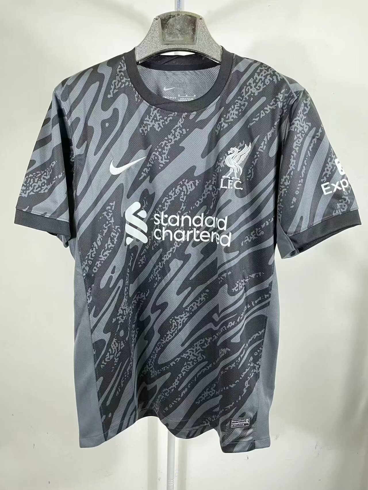 24/25 Liverpool Goalkeeper Jersey Fans Version 1:1 Quality - leoleo123123