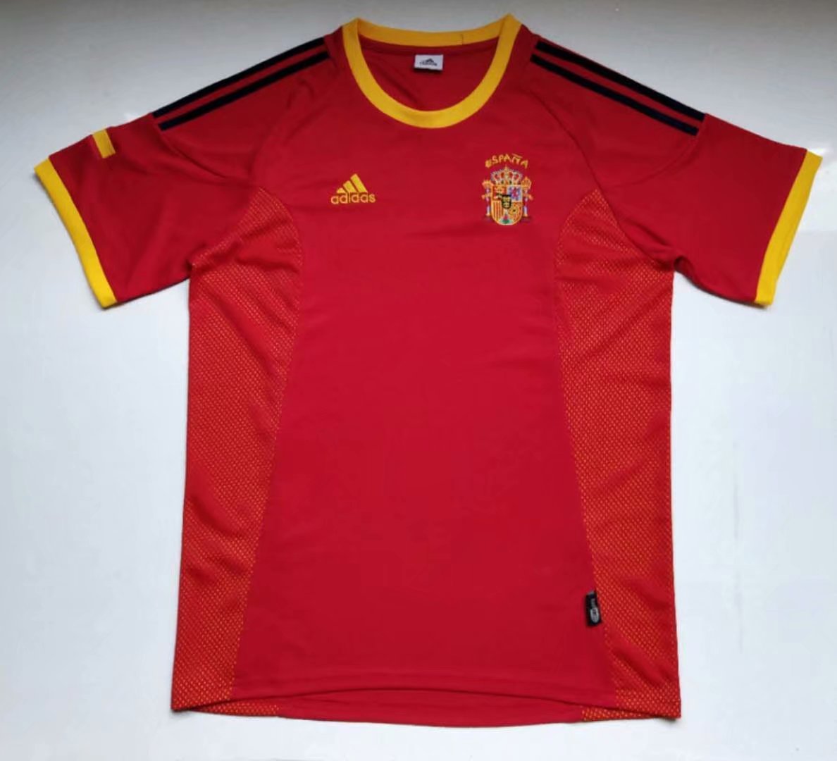 2002 Spain Home Retro Jersey - leoleo123123