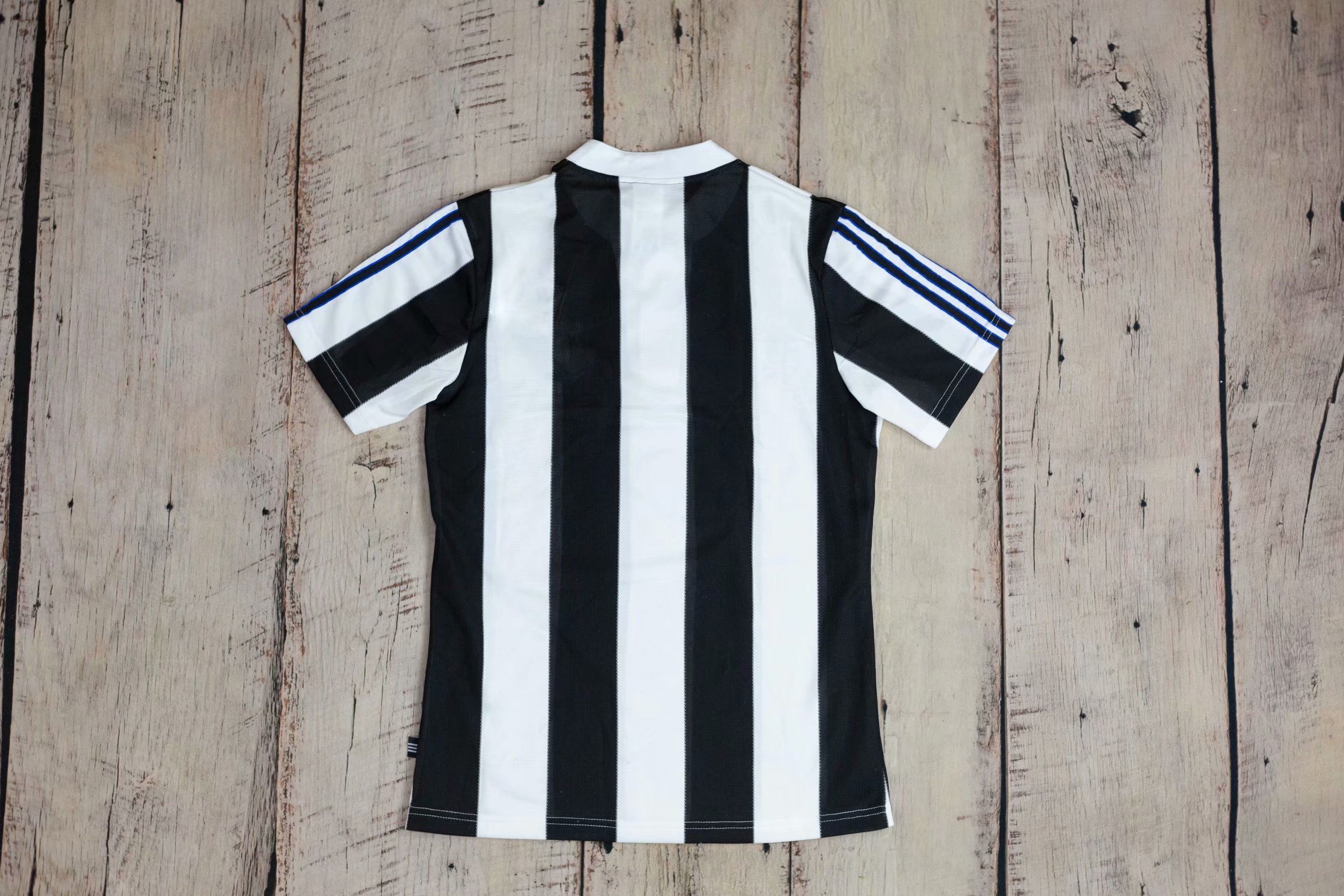 95-97 Newcastle Home Retro Jersey - leoleo123123