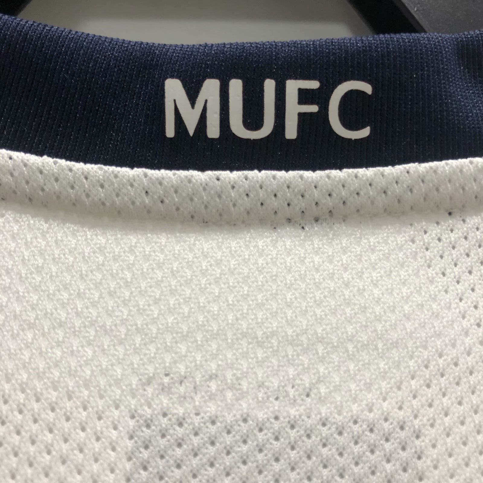 08/09 Man United Away Retro Jersey - leoleo123123