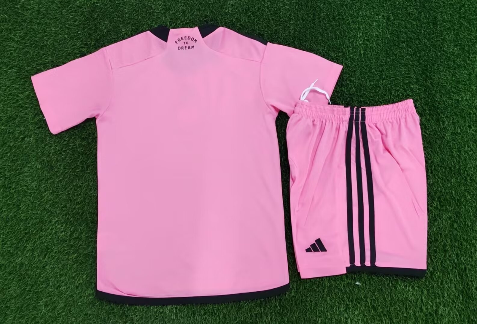 24/25 Inter Miami Home Kids Jersey - leoleo123123