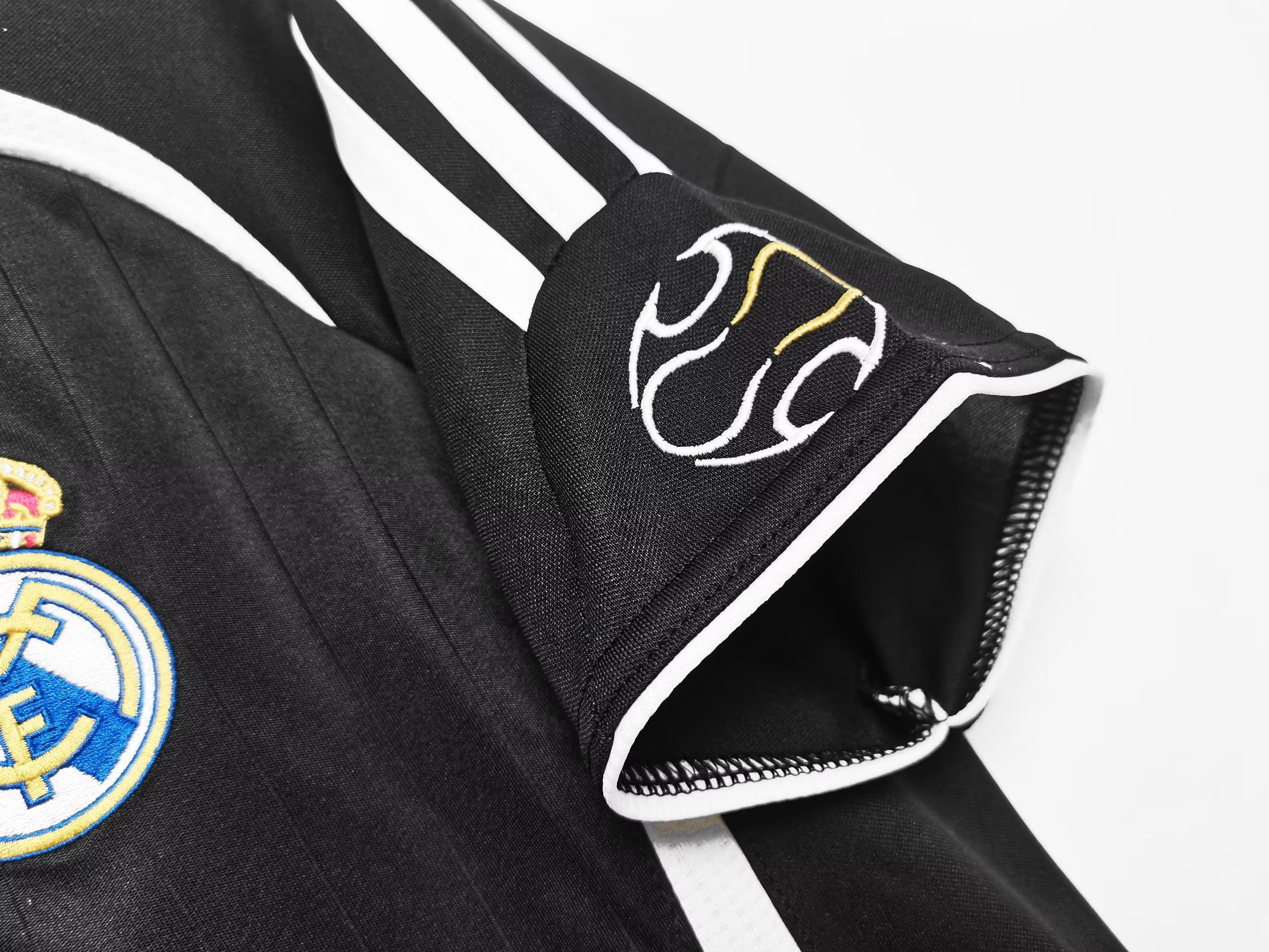 06/07 Real Madrid Third Retro Jersey - leoleo123123