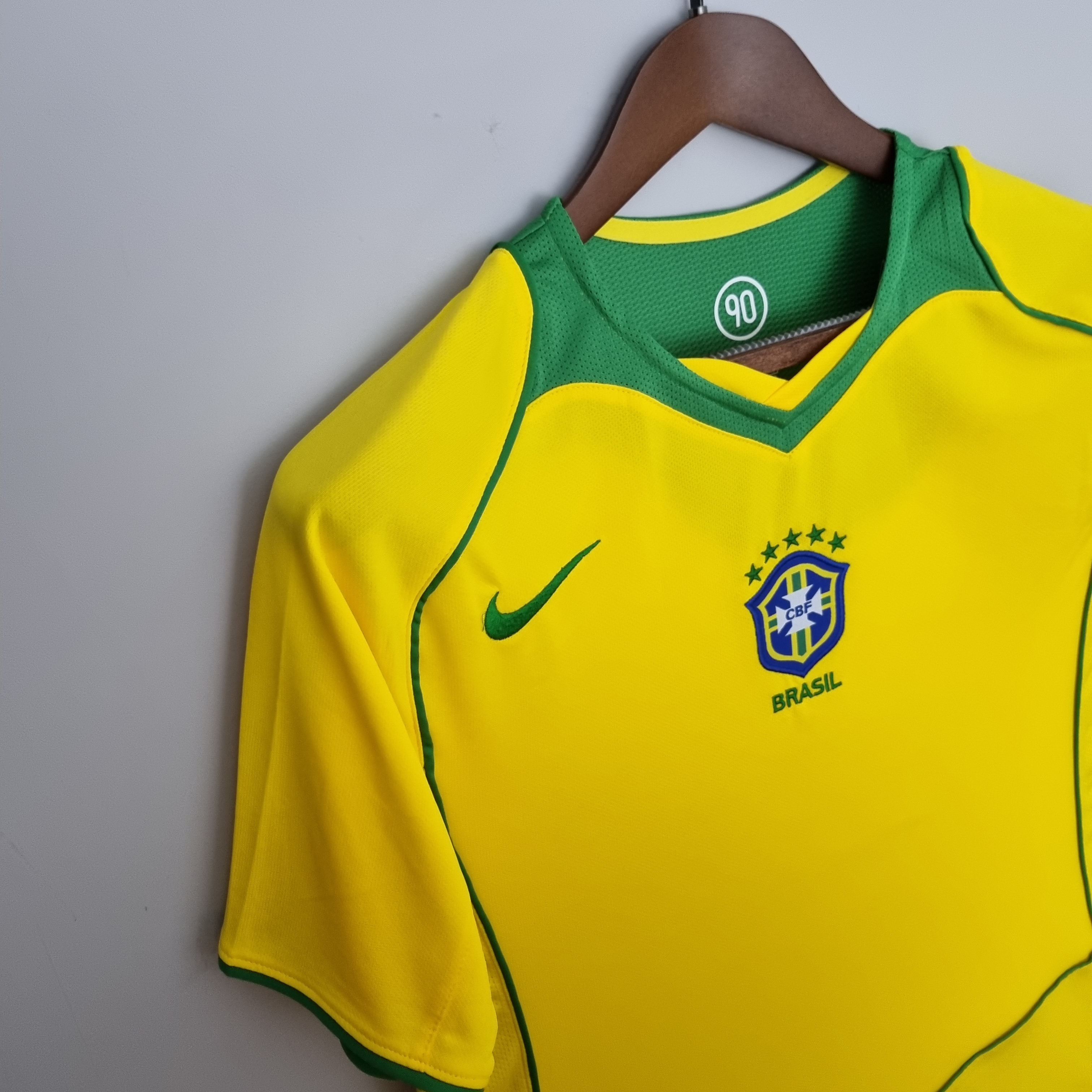 2004 Brazil Home Retro Jersey - leoleo123123