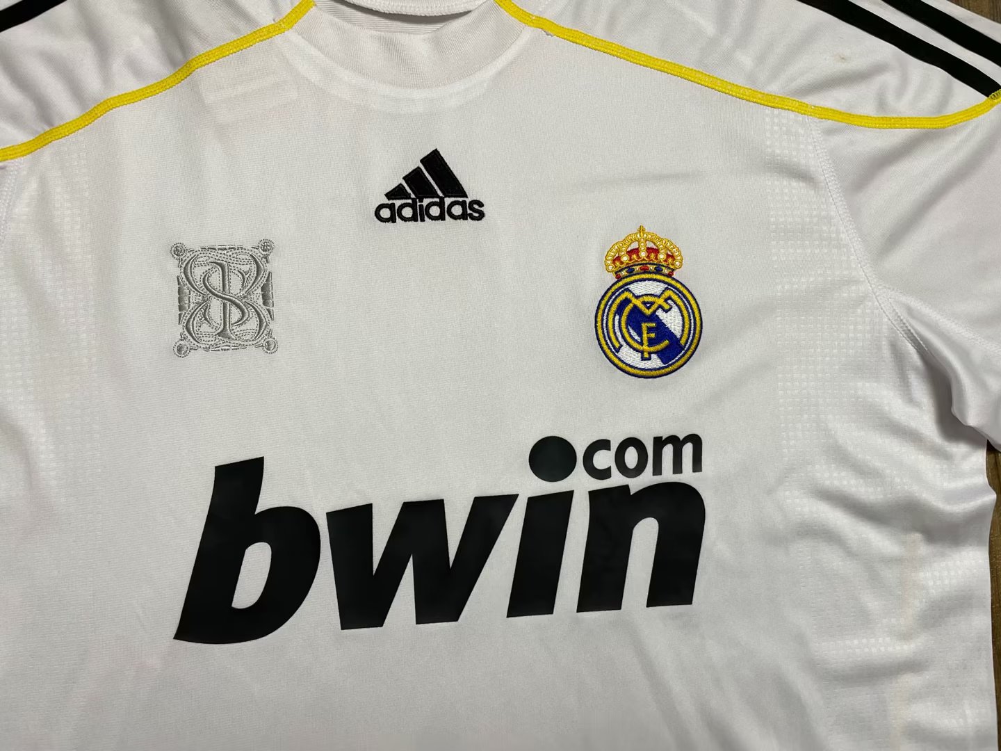 09/10 Real Madrid Home Retro Jersey Long Sleeve - leoleo123123