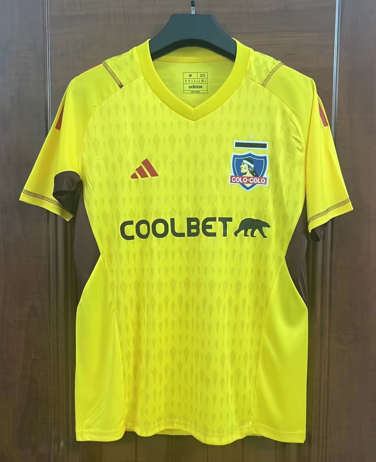 23/24 Colo-Colo Goalkeeper Fans Soccer Jersey 1:1 Quality - leoleo123123