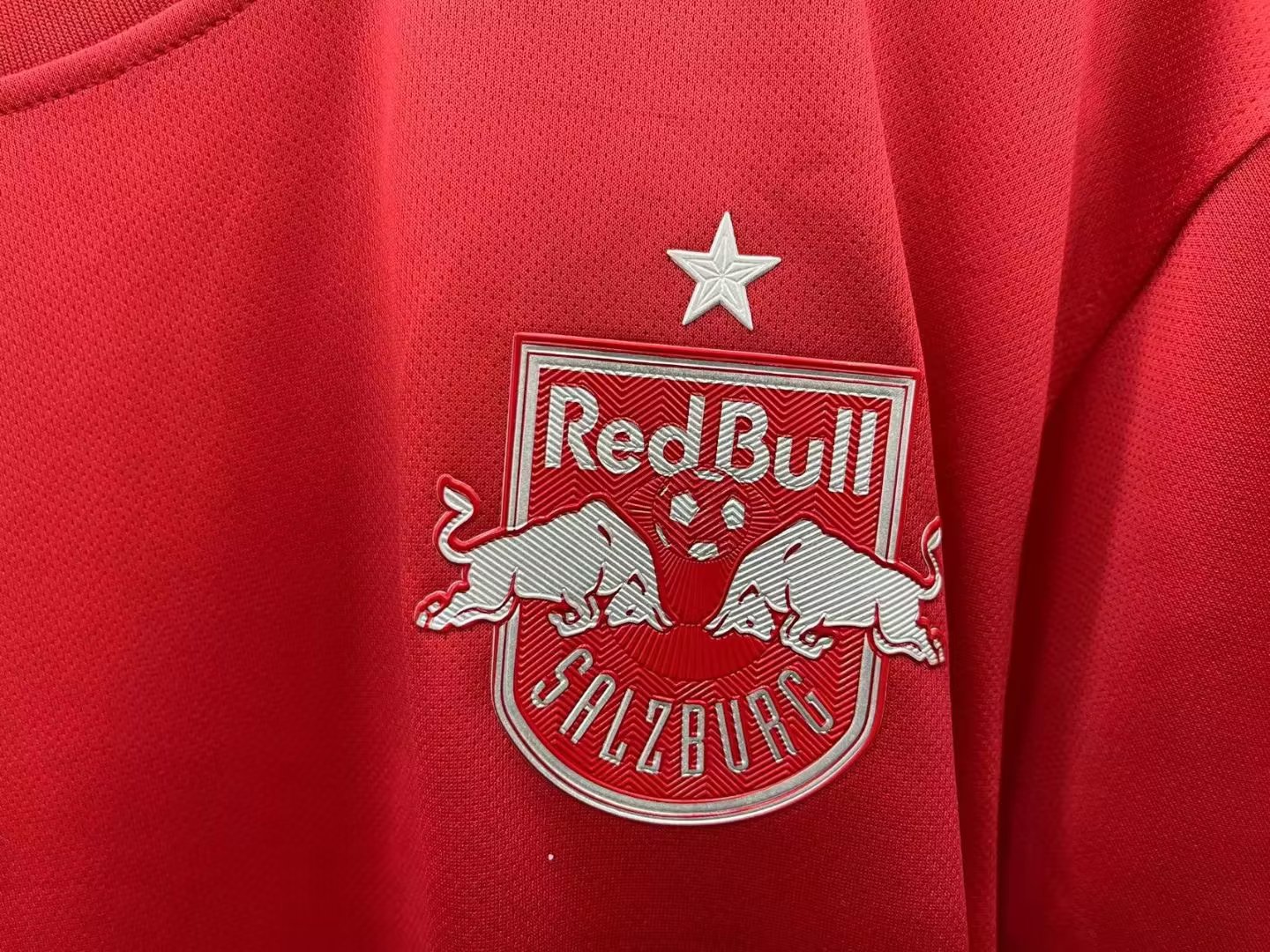 23/24 Red Bull Salzburg Away Jersey Thai Quality - leoleo123123