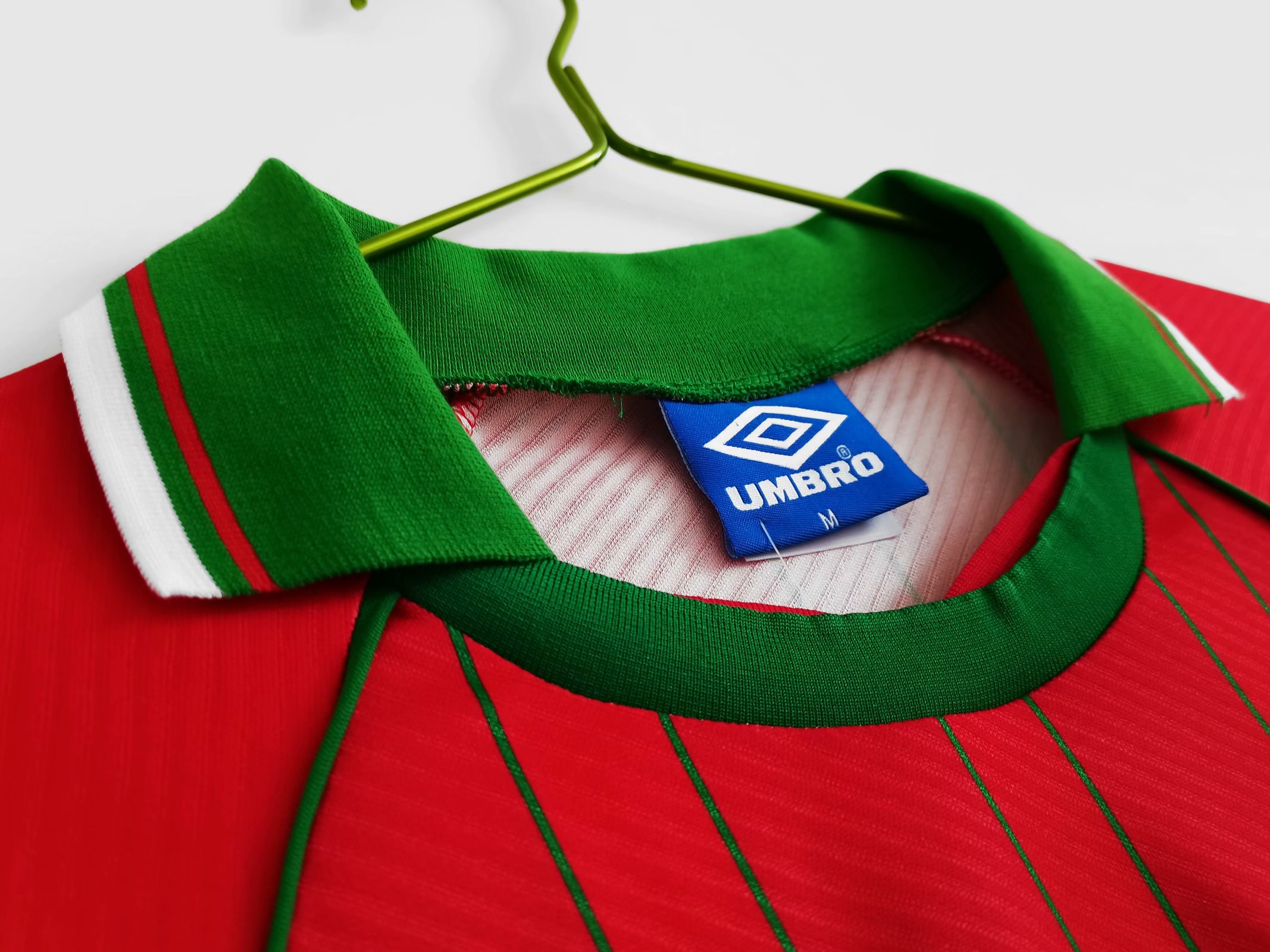 94/96 Welsh Home Retro Jersey Fans Version - leoleo123123