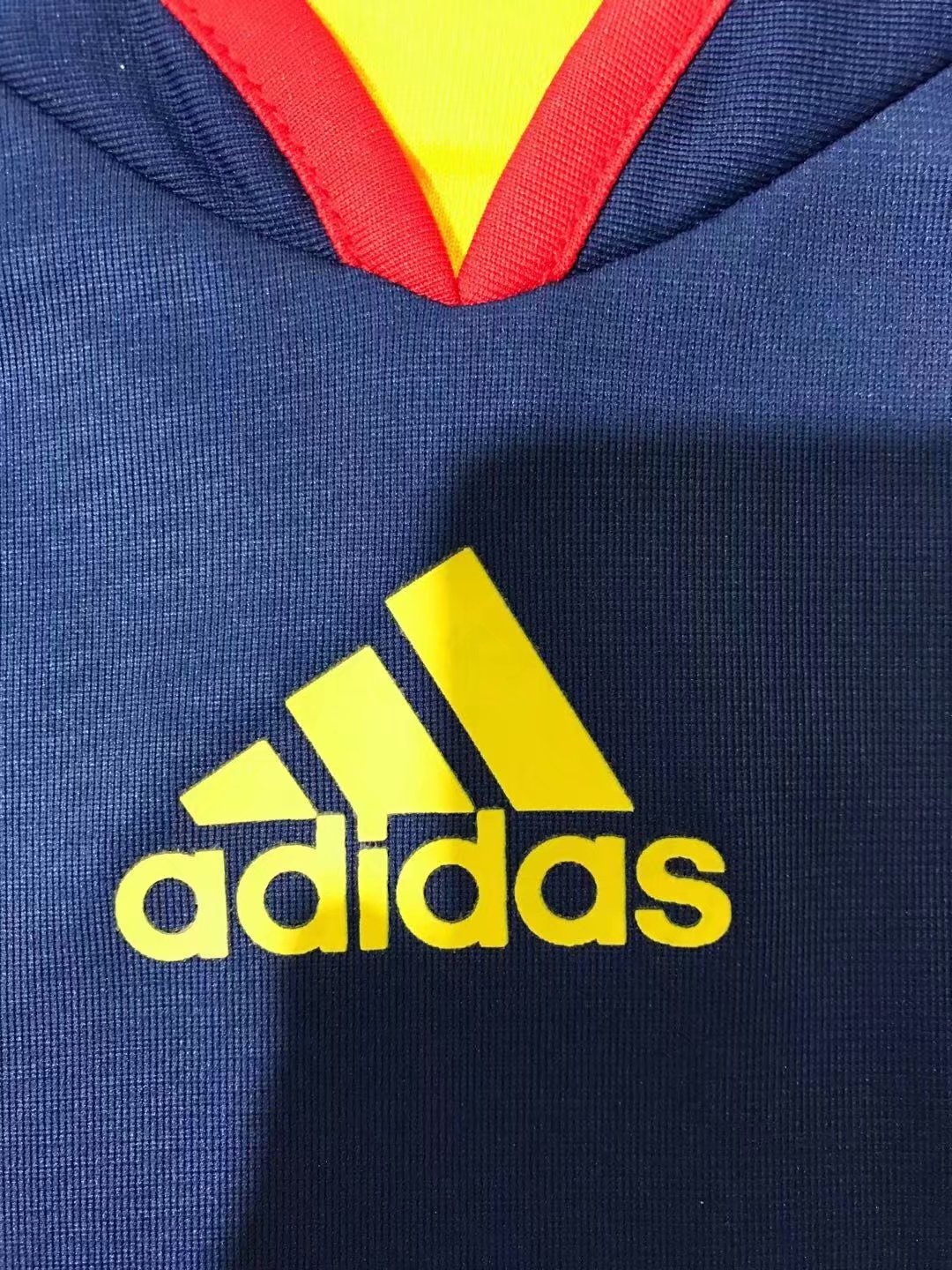 2010 Spain Away Fans Version Retro Jersye - leoleo123123