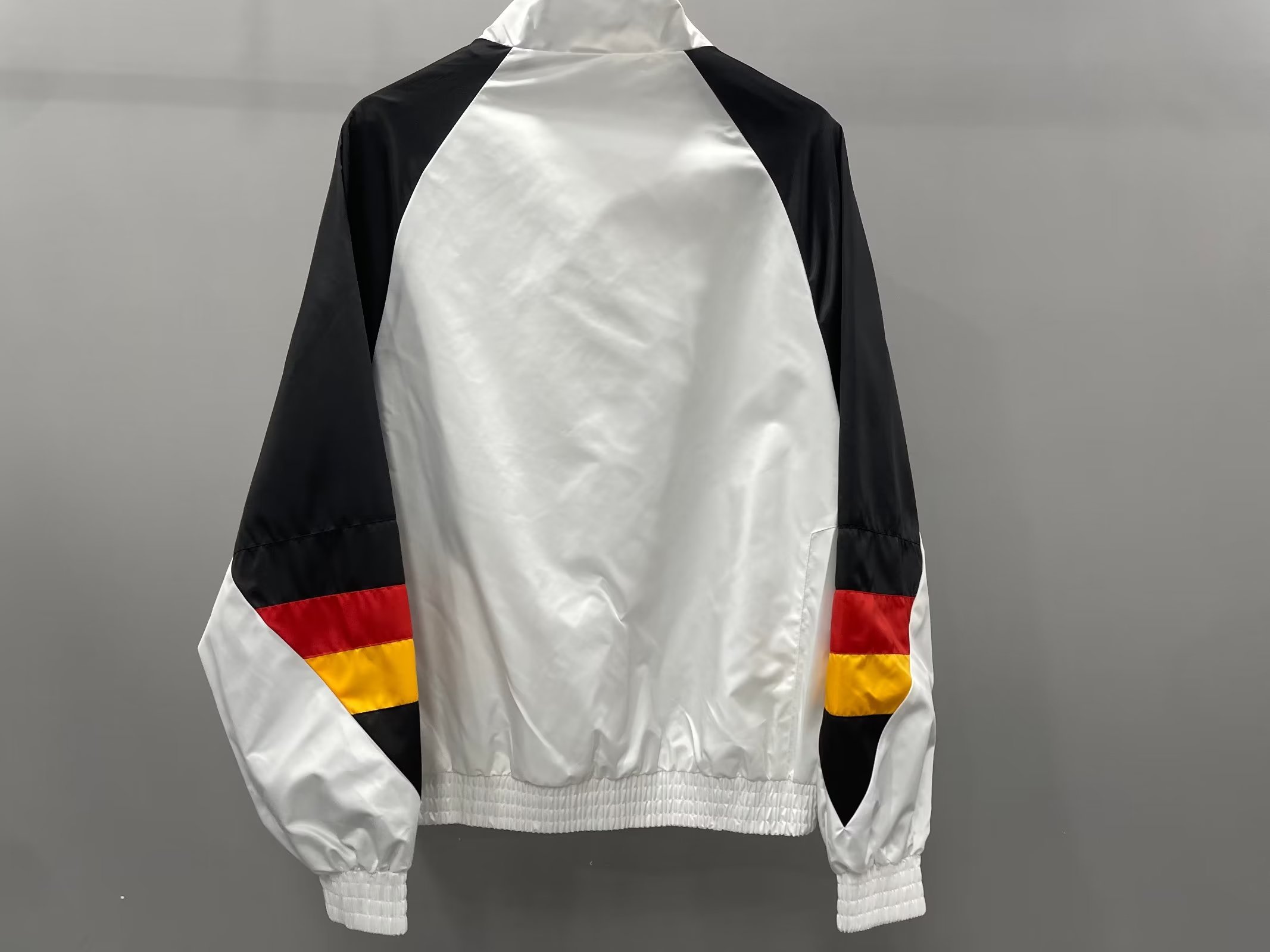 2023 Germany White Windbreaker Jacket Thai Quality - leoleo123123