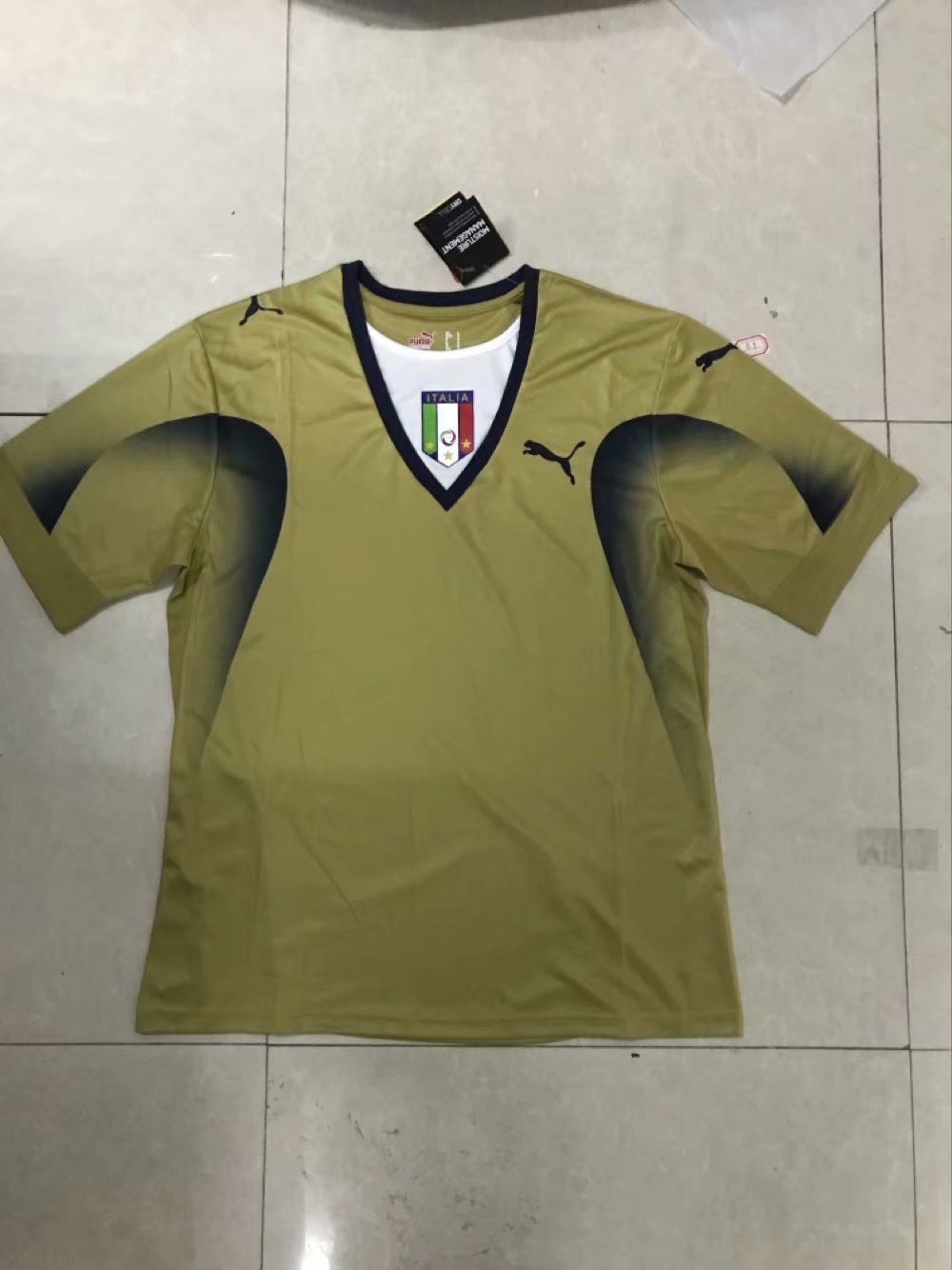 2006 Italy Goalkeeper gold Retro Jersey - leoleo123123