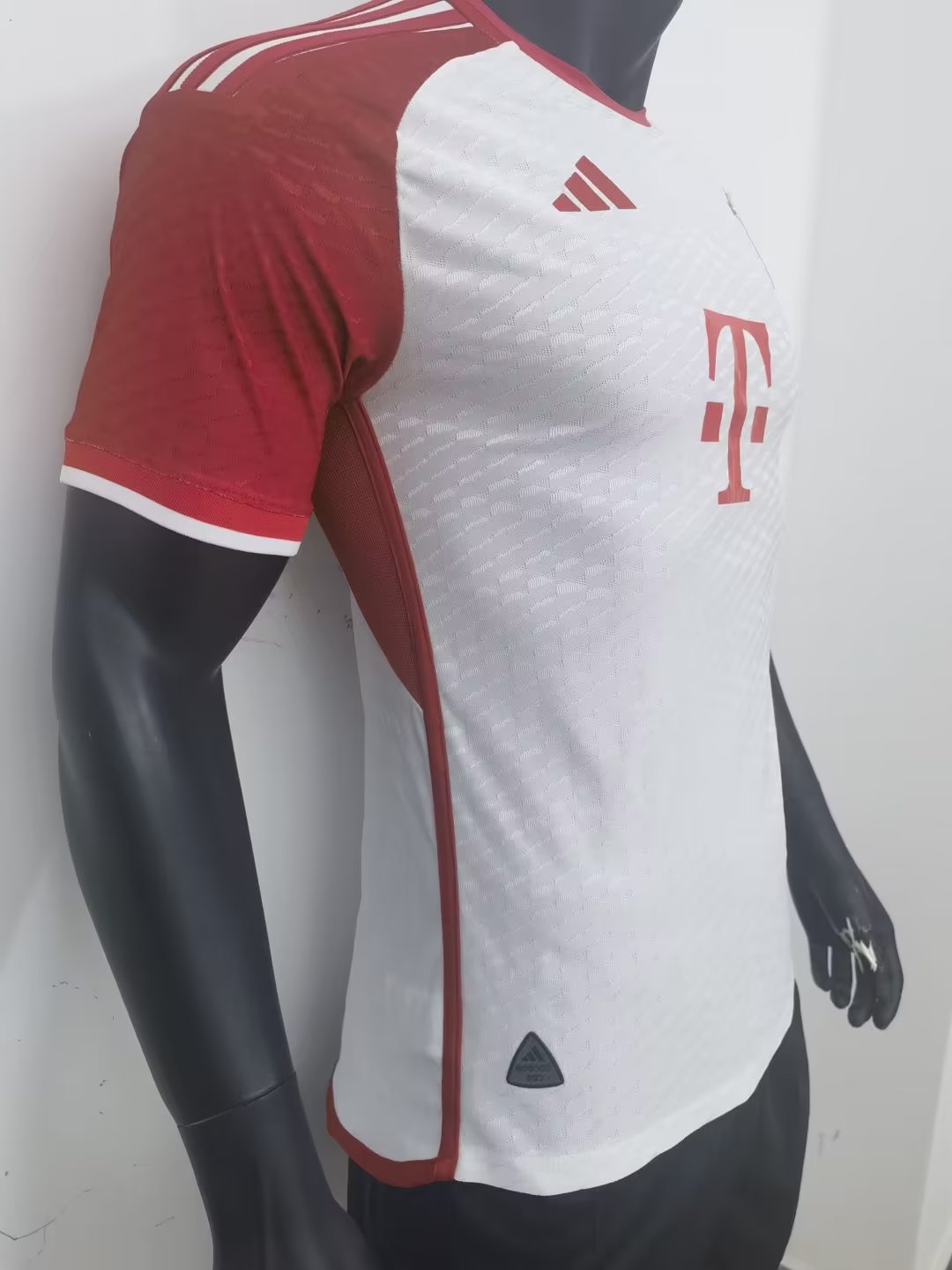 23/24 Bayern Munich White Jersey Player Version 1:1 Quality - leoleo123123