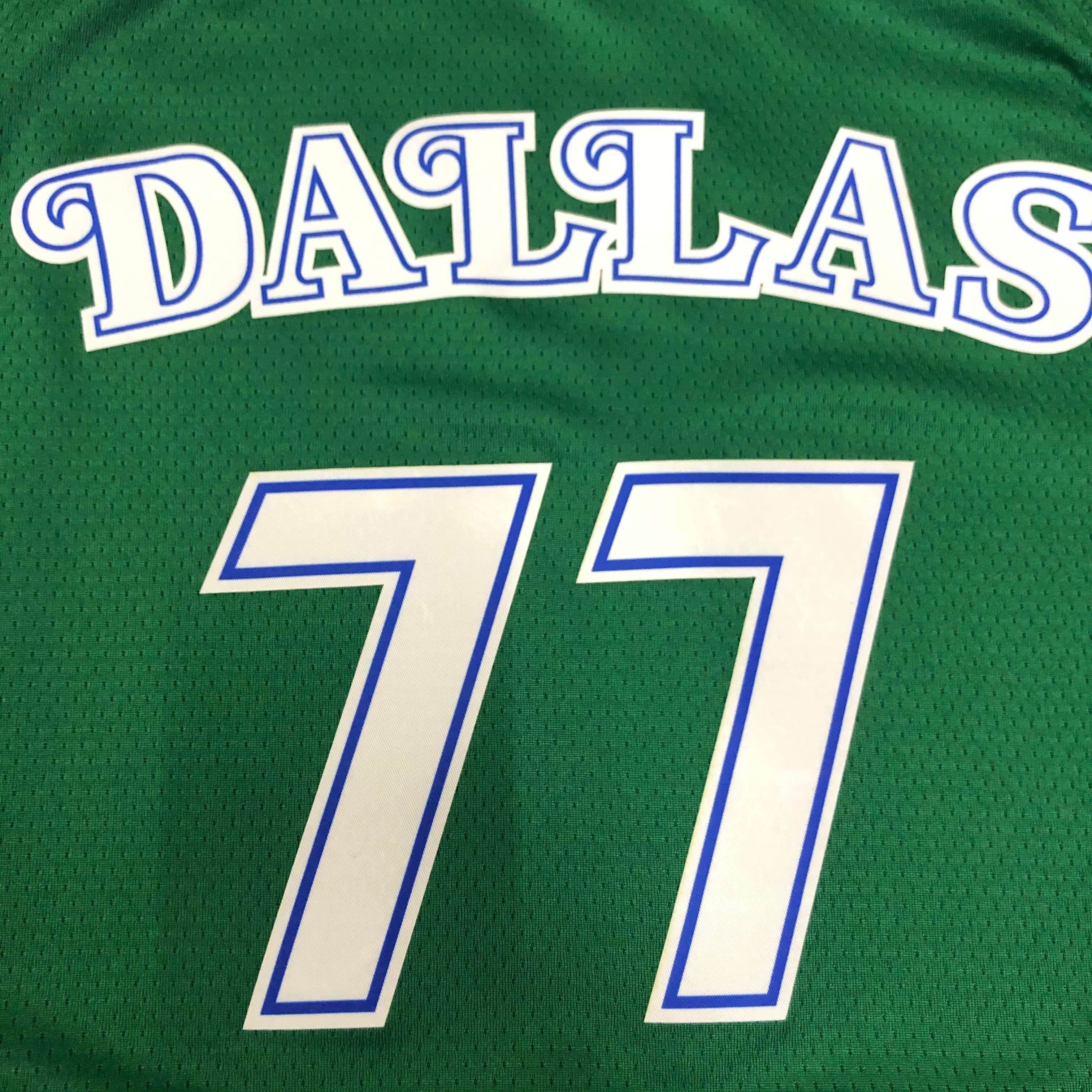 NBA Men Season 2021 Dallas Mavericks Green #77 DONCIC Jersey High Quality Name and Number Print - leoleo123123