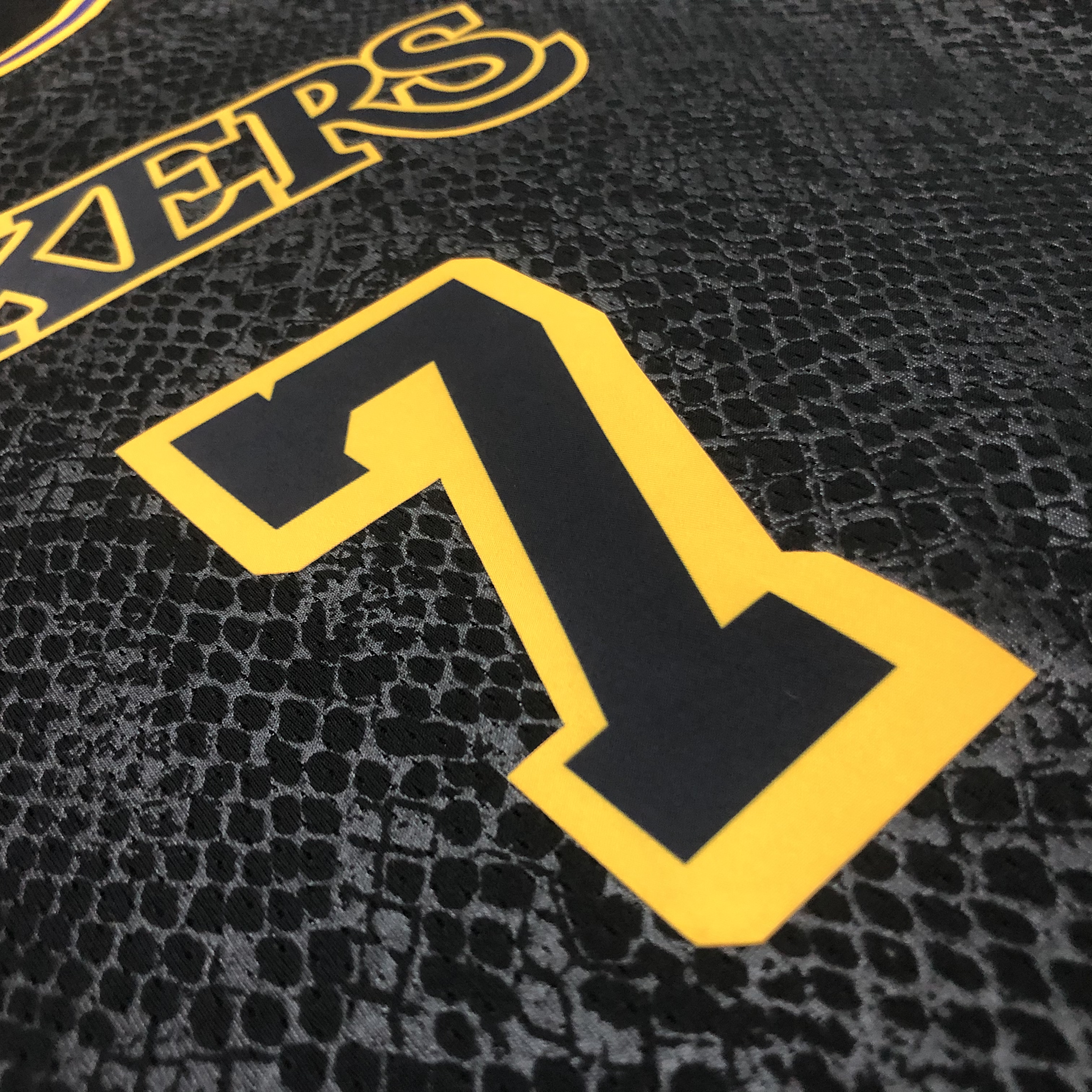 NBA Men Los Angeles Lakers Black #7 ANTHONY Round Neck Jersey High Quality Name and Number Print - leoleo123123