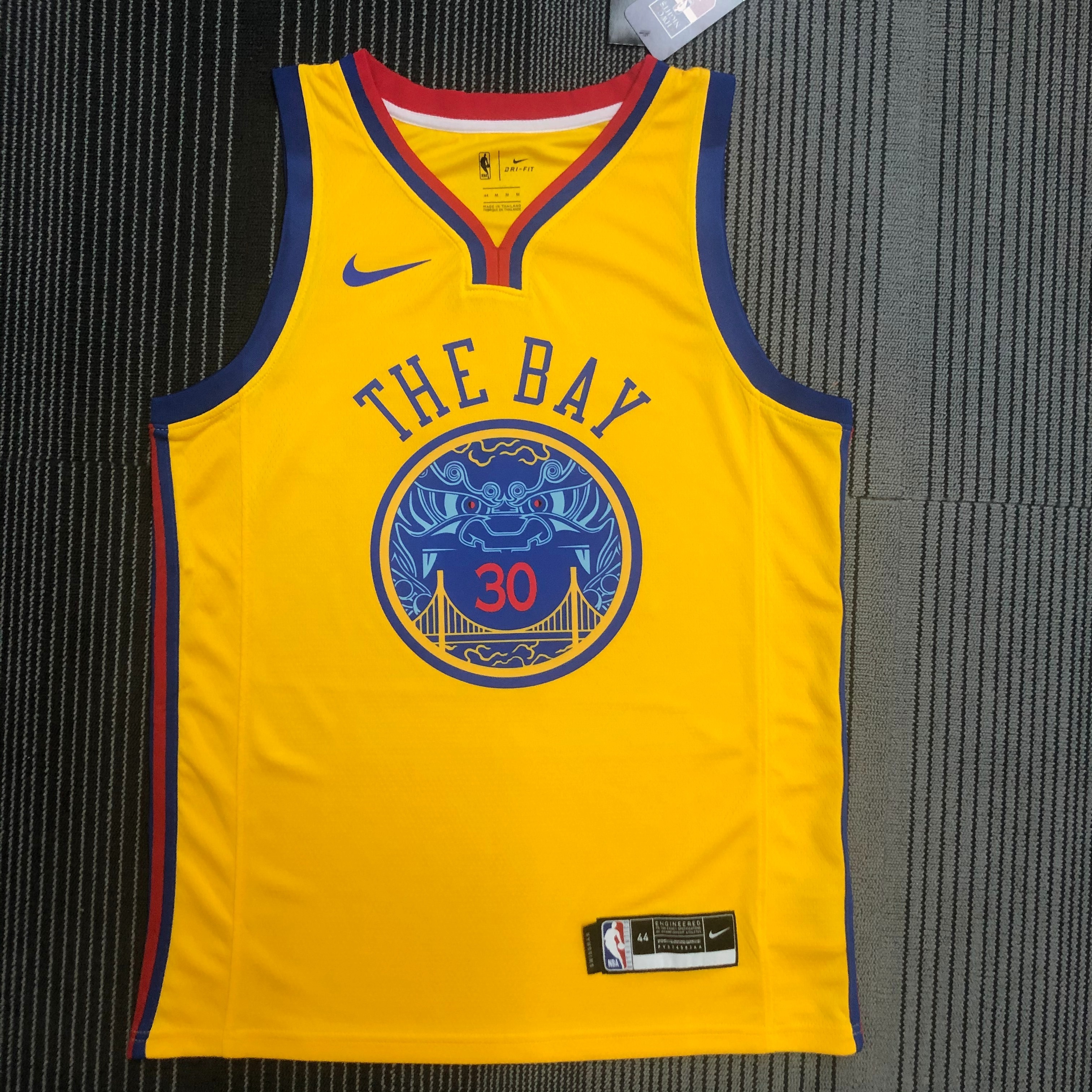 NBA Men Season 2018 Dragon Version Golden State Warriors Yellow #30 CURRY Jersey High Quality Name and Number Print - leoleo123123