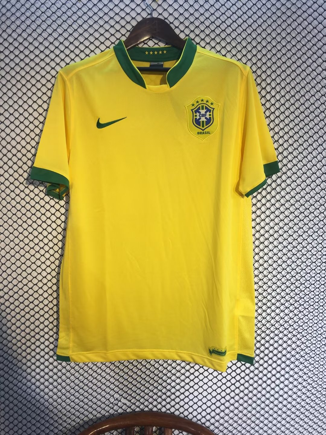2006 Brazil Home Retro Jersey - leoleo123123