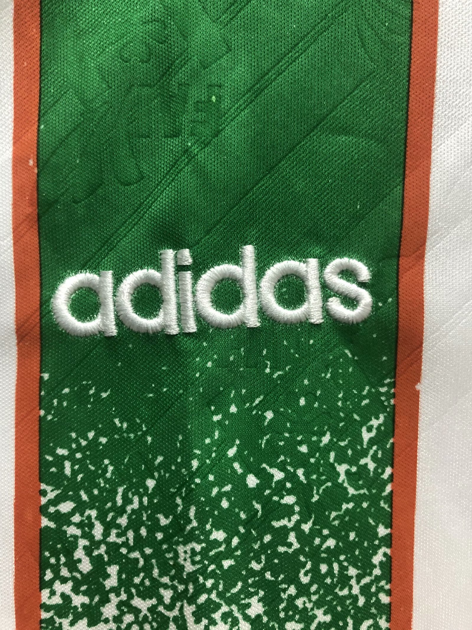 1994 Ireland Away Retro Jersey - leoleo123123