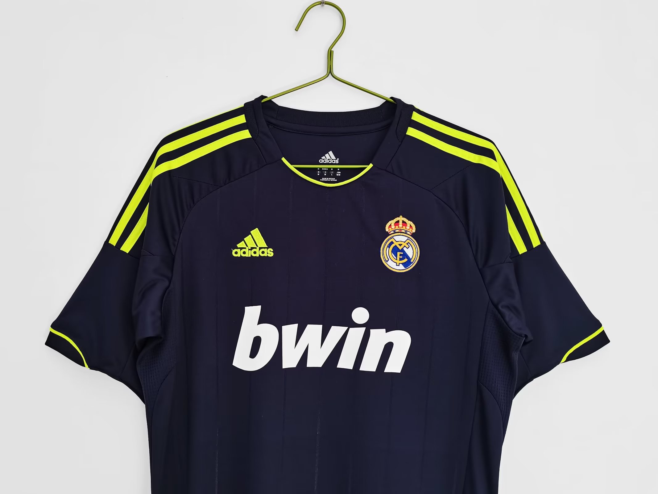12/13 Real Madrid Away Retro Jersey - leoleo123123