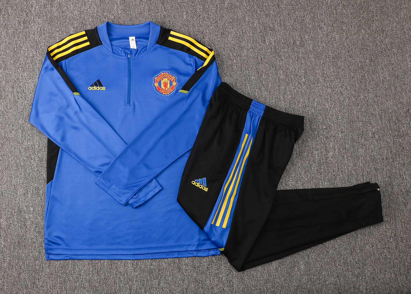 21-22 Man United Blue Sweater Tracksuit Thai Quality - leoleo123123