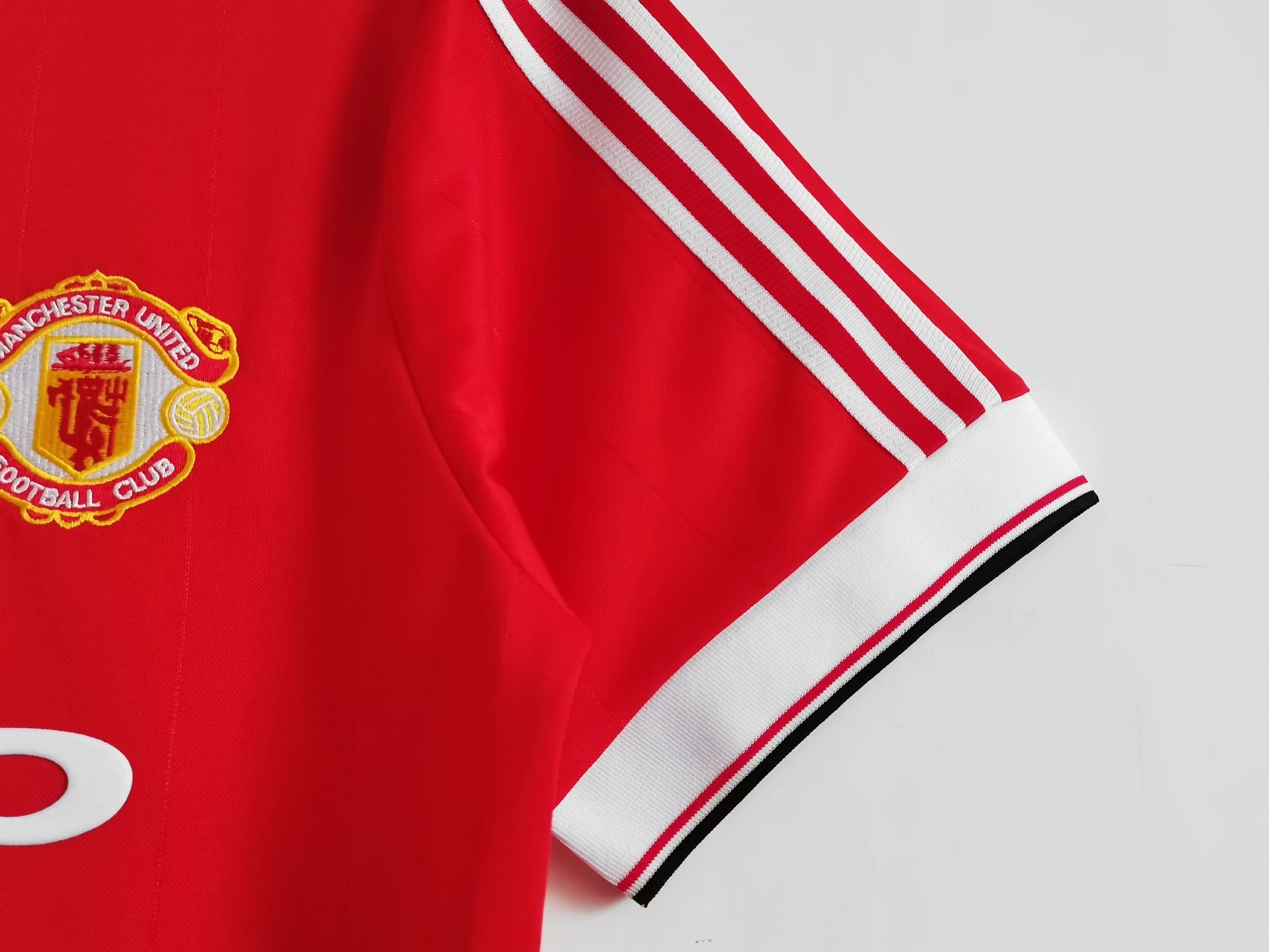 1983 Man United Home Retro Jersey - leoleo123123