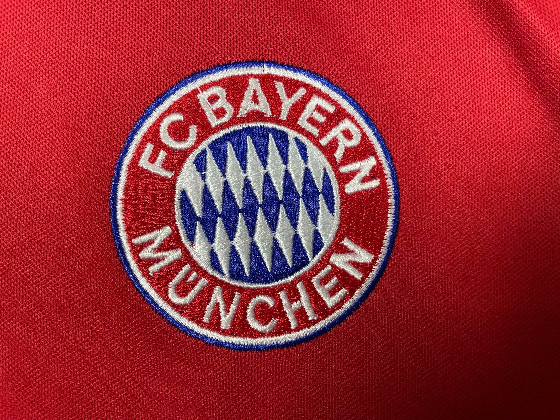 00/02 Bayern Munich Home Retro Jersey - leoleo123123
