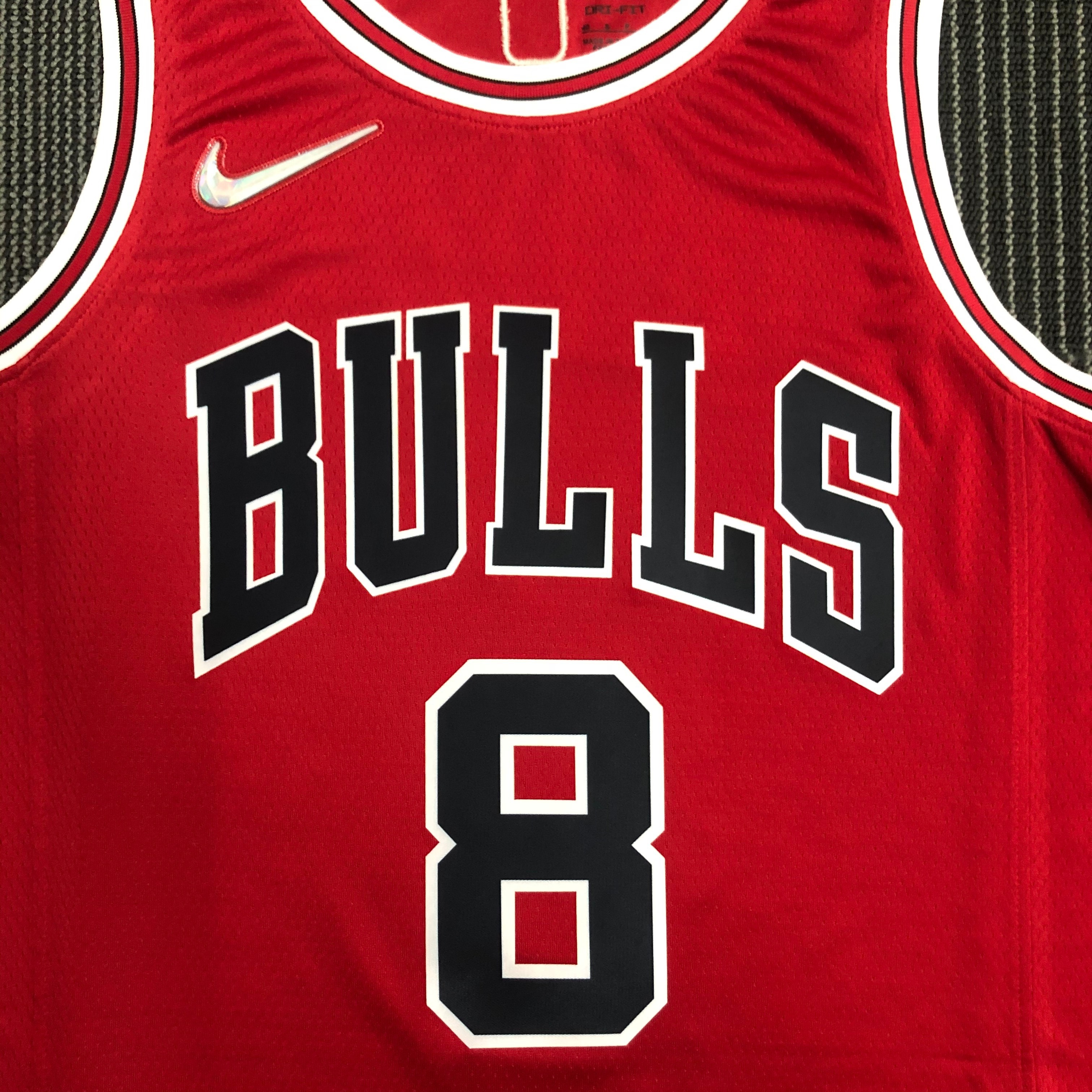 NBA Men 75th Anniversary Chicago Bulls Red #8 LAVINE Jersey High Quality Name and Number Print - leoleo123123