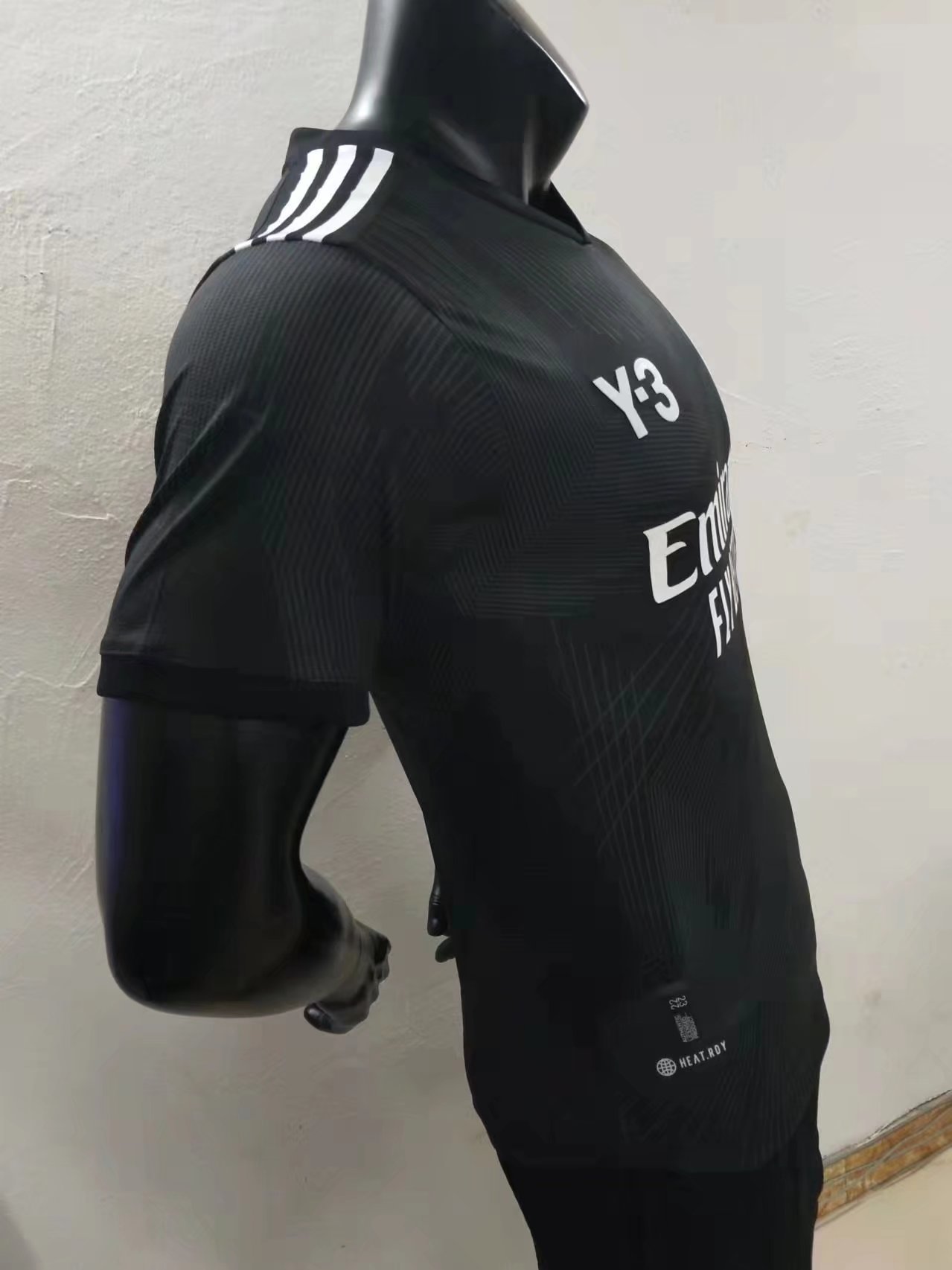 22/23 Real Madrid Black Jersey Player Version - leoleo123123