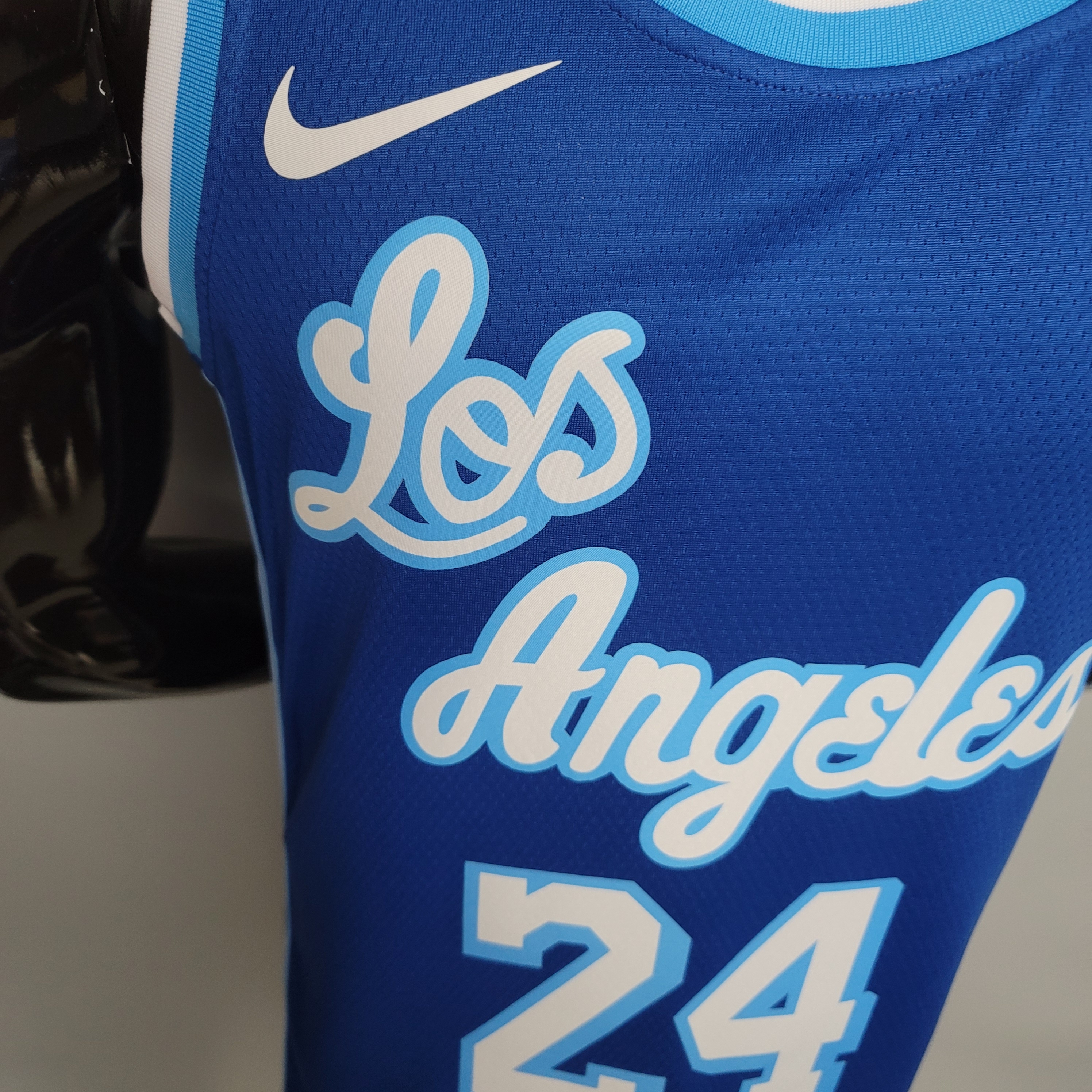 NBA Finals Men Los Angeles Lakers Retro in Latin #24 BRYANT Blue Round Neck Jersey High Quality Name and Number Print - leoleo123123